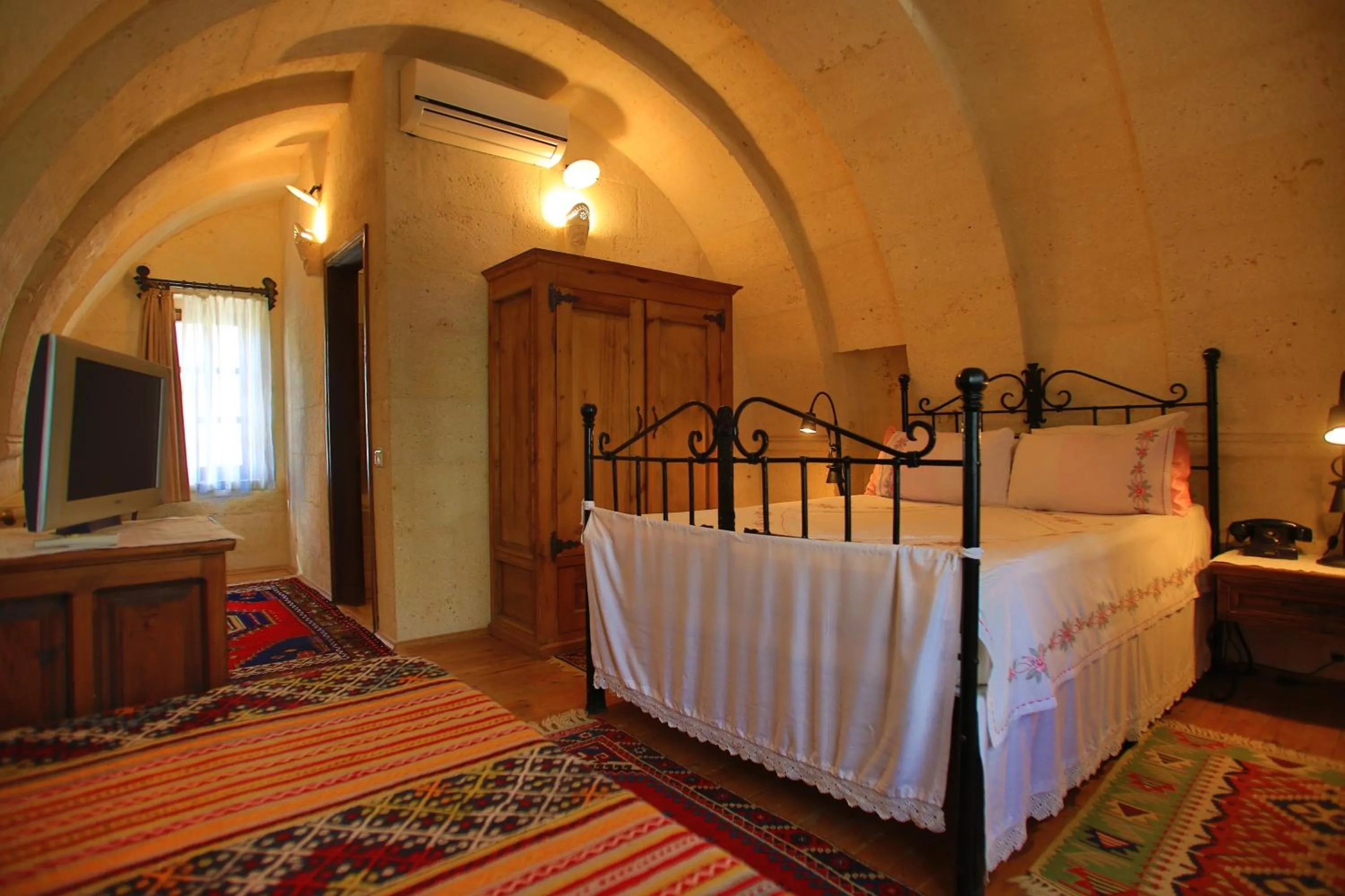 Bed in Selcuklu Evi Cave Hotel - Special Category