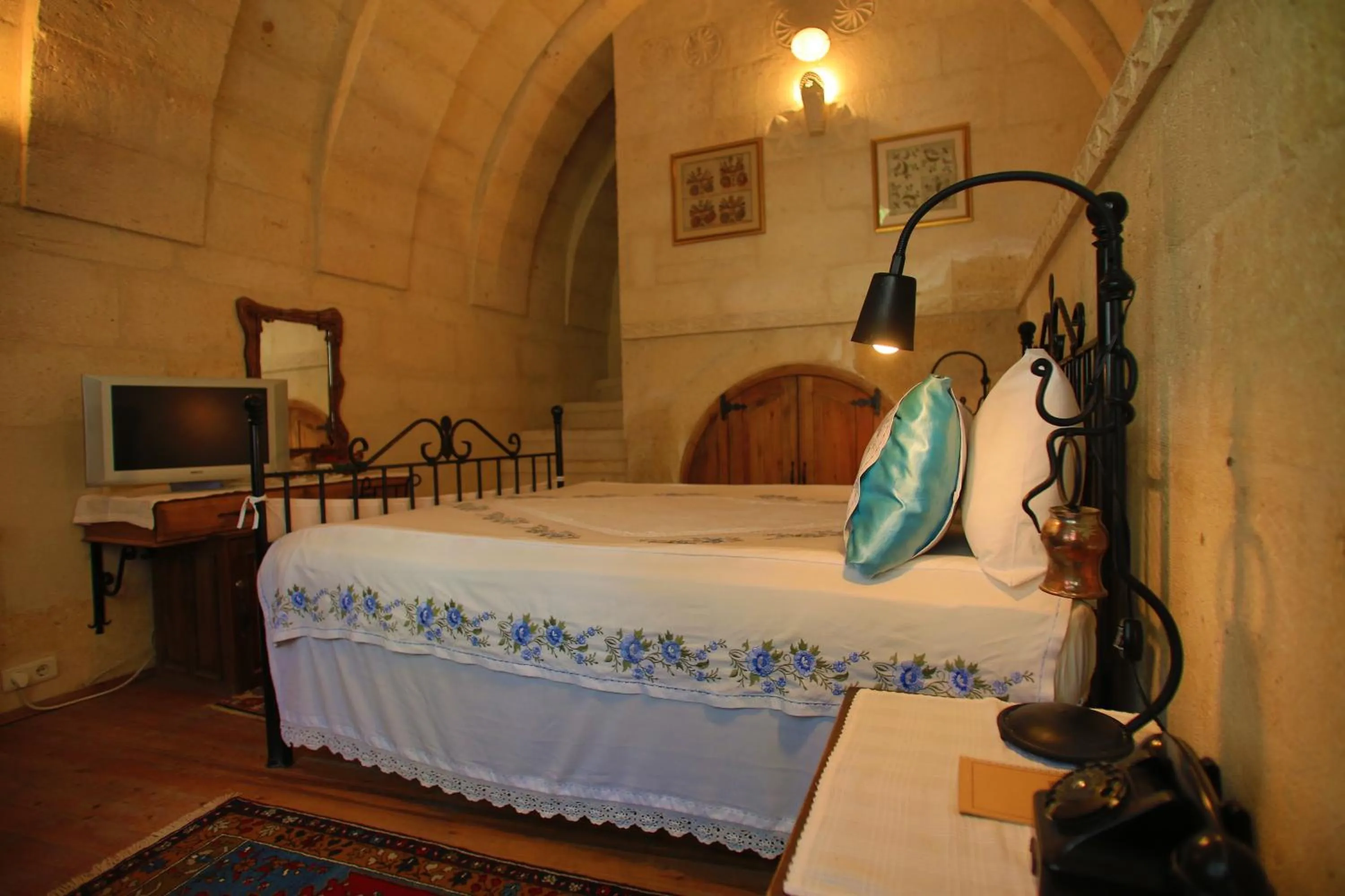 Bed in Selcuklu Evi Cave Hotel - Special Category