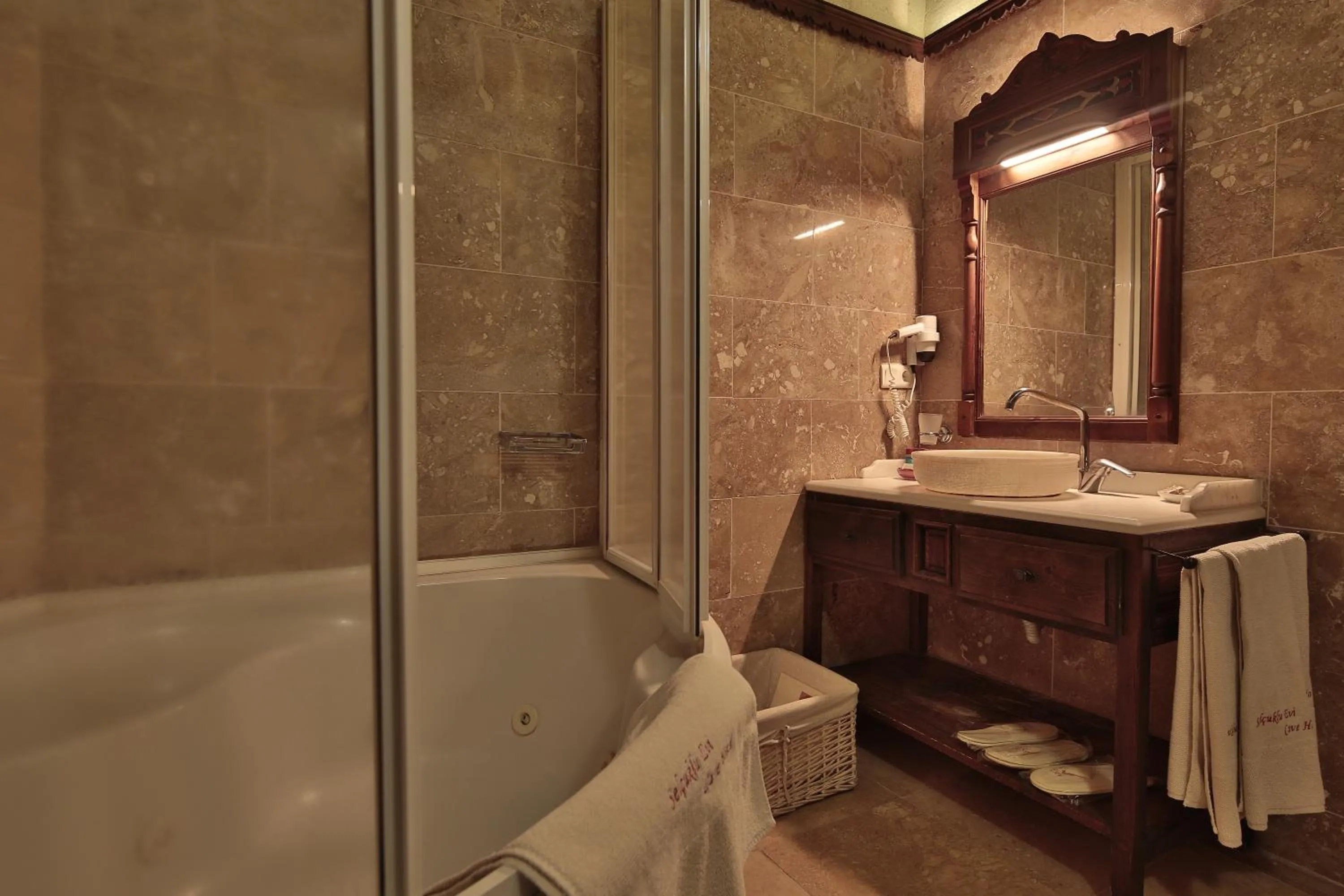Bathroom in Selcuklu Evi Cave Hotel - Special Category