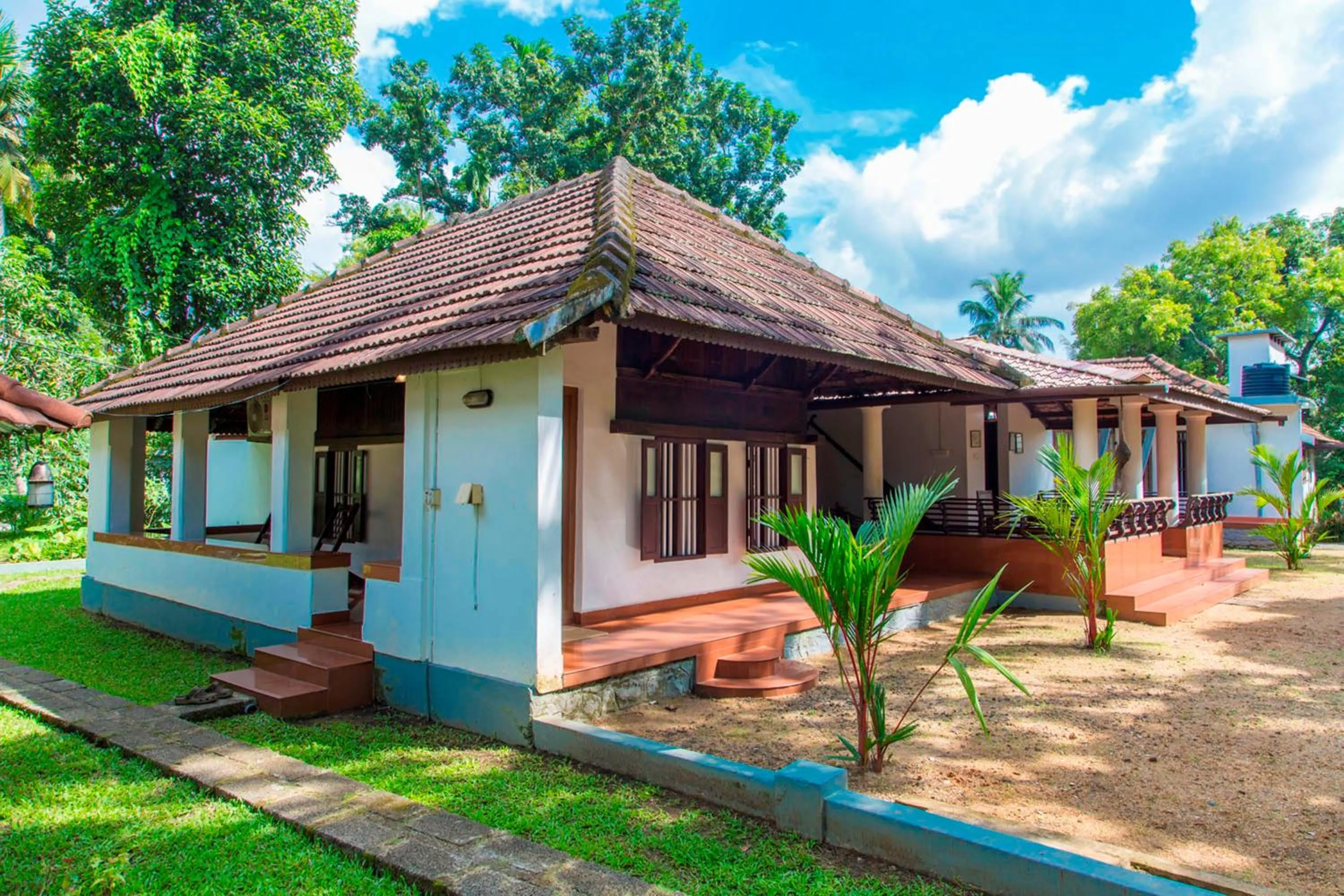 Property building in Kurialacherry House Alleppey