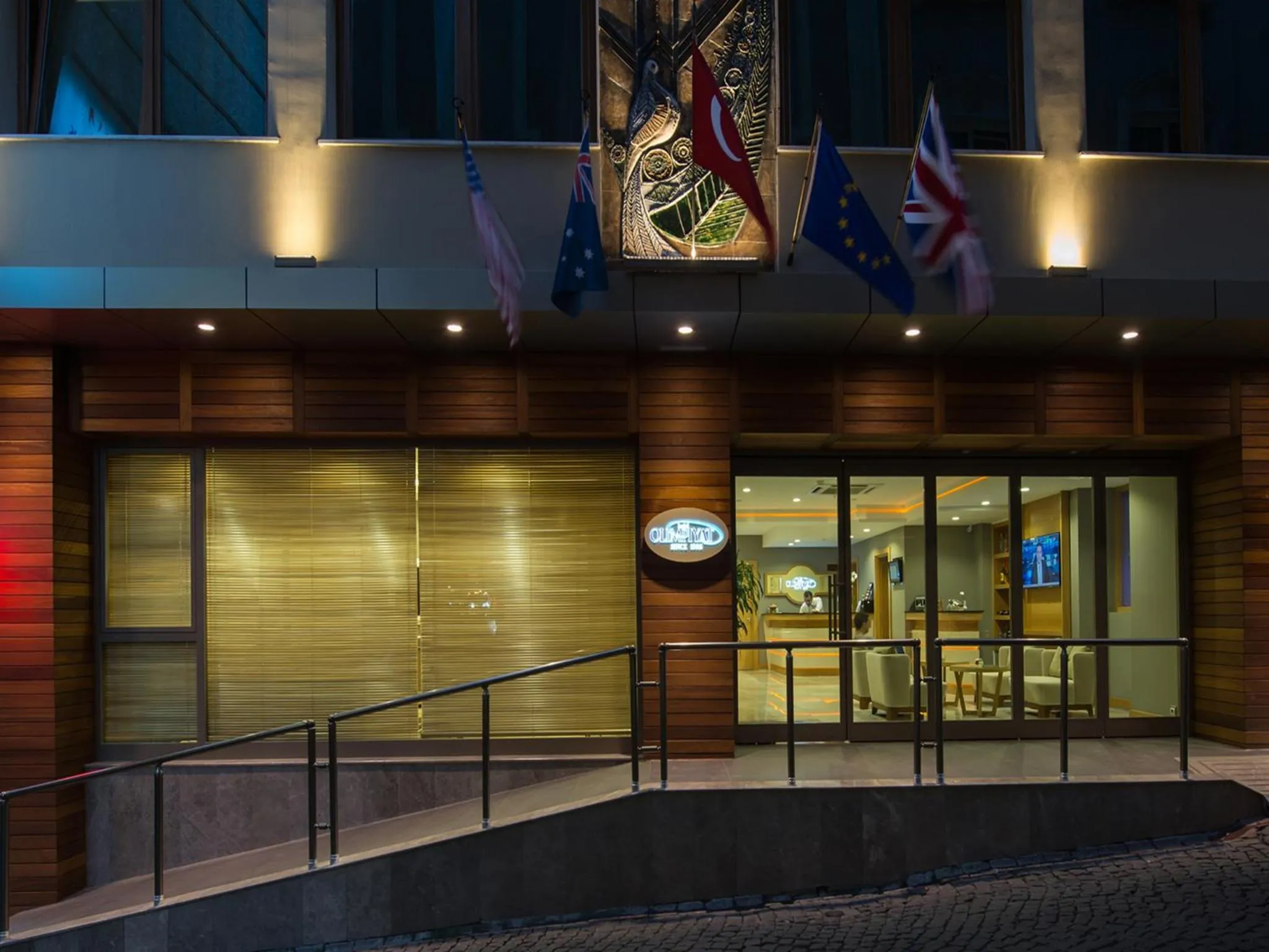 Facade/entrance in Hotel Olimpiyat