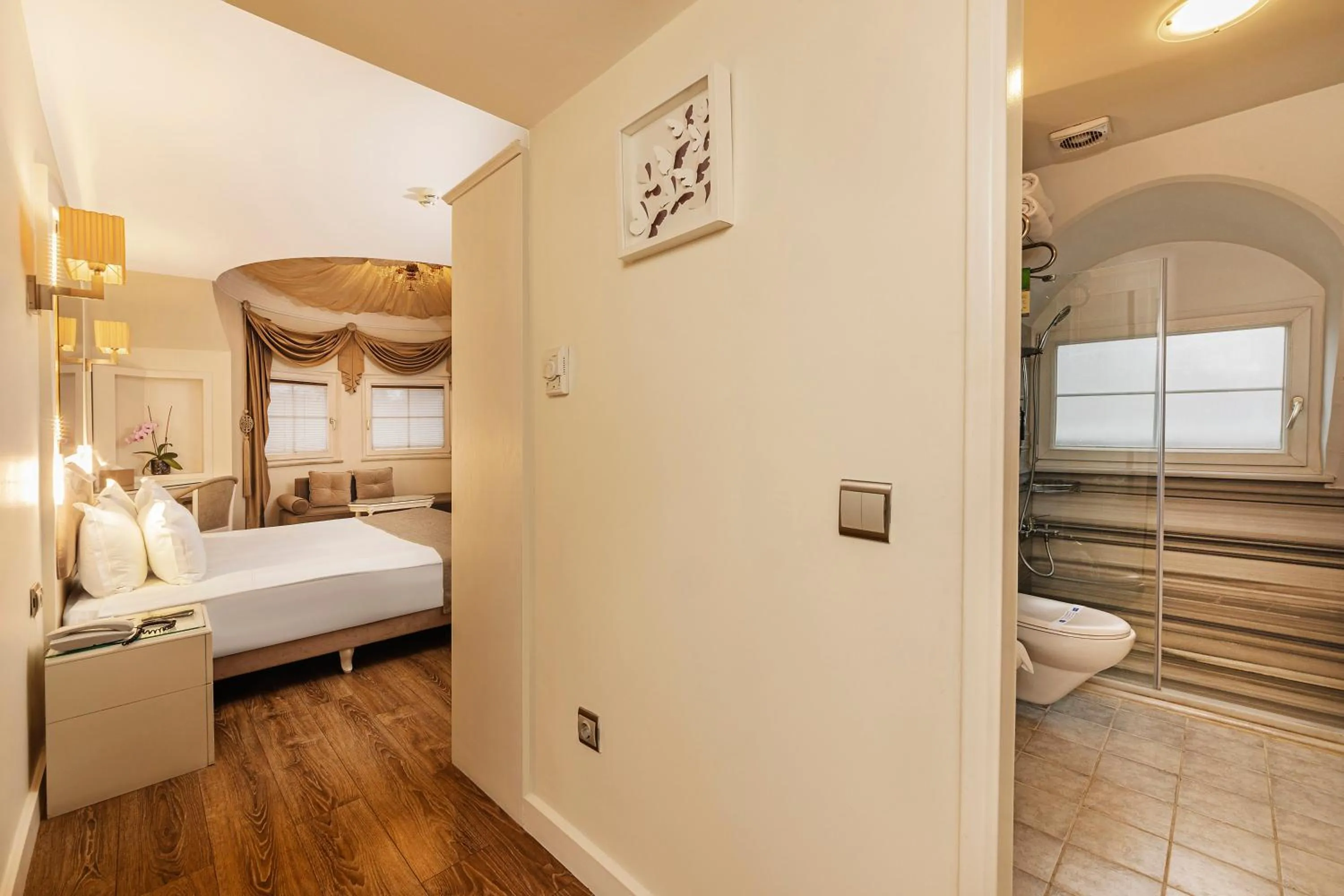 Bed in Hotel Yasmak Sultan