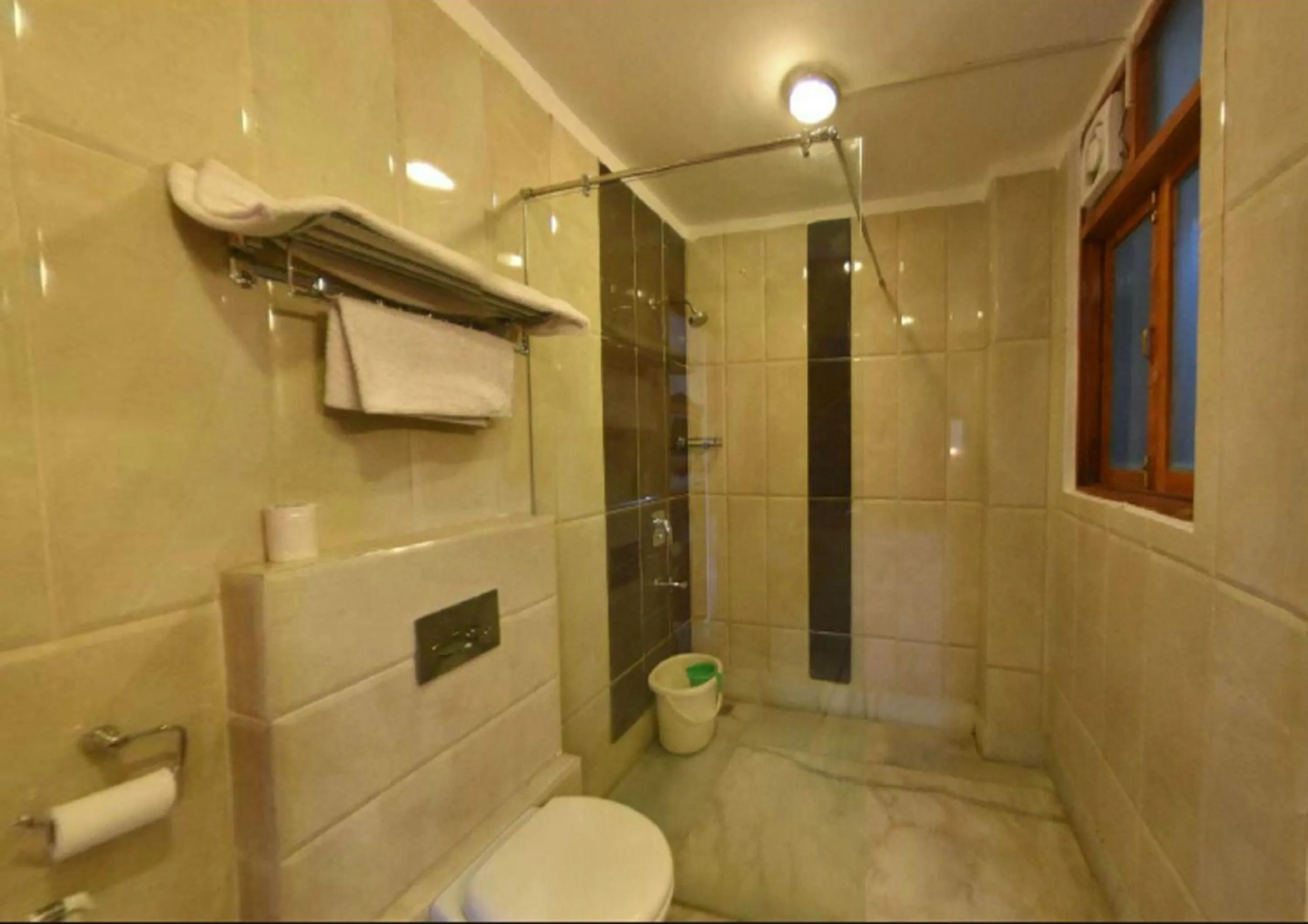 Bathroom in Hotel Grand Himalaya