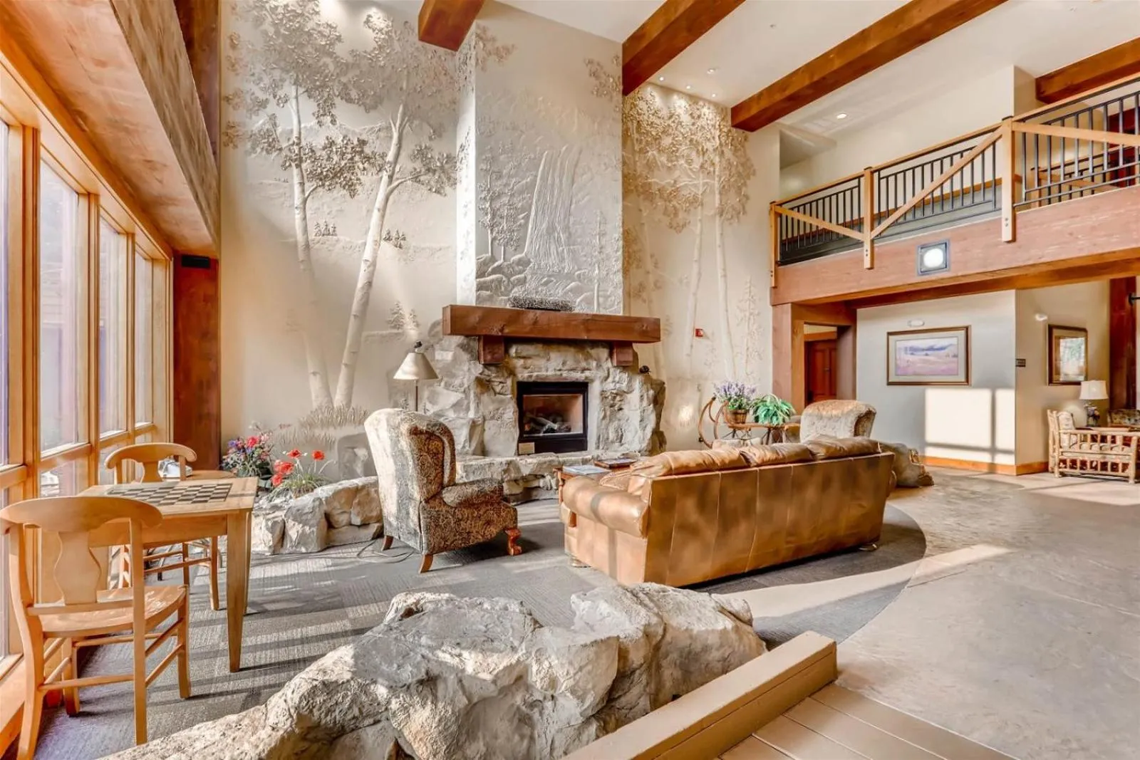 Property building in Beautiful 1 Bedroom Mountain Condo In River Run Village With Hot Tub Access And Walking Distance To The Gondola