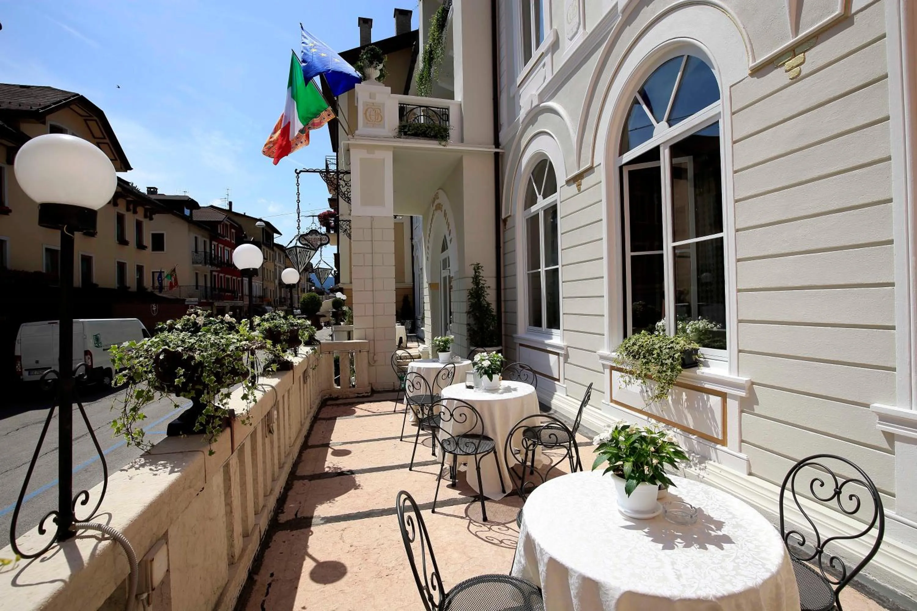 Balcony/Terrace in Hotel Croce Bianca