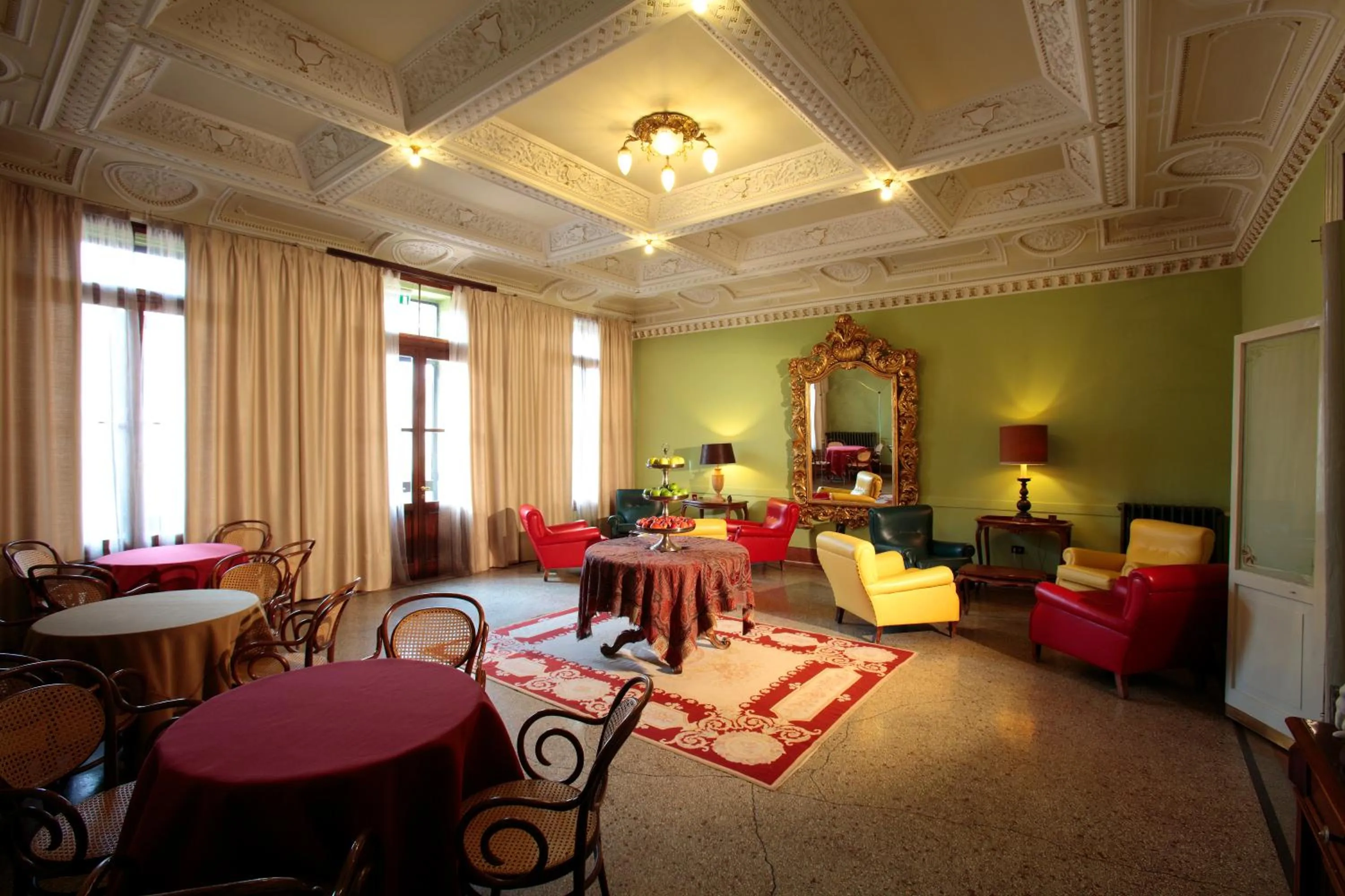 Living room in Hotel Croce Bianca