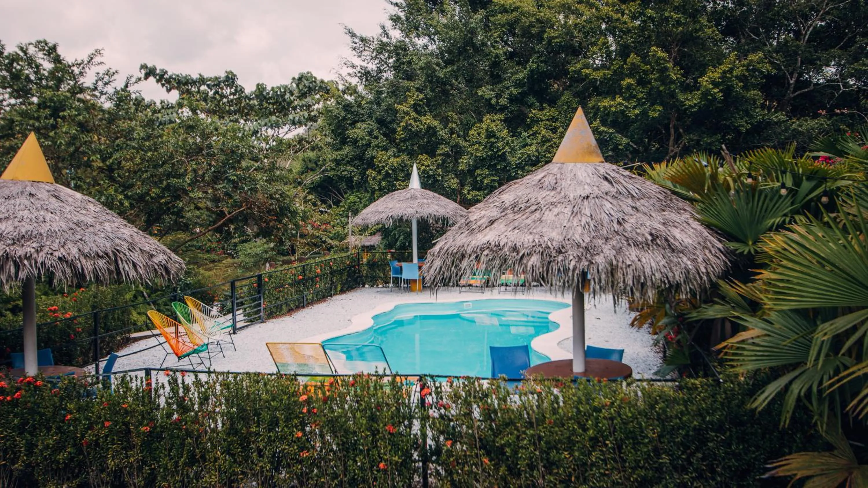 Pool view in Makenke Hostel By Los Colores Ecoparque