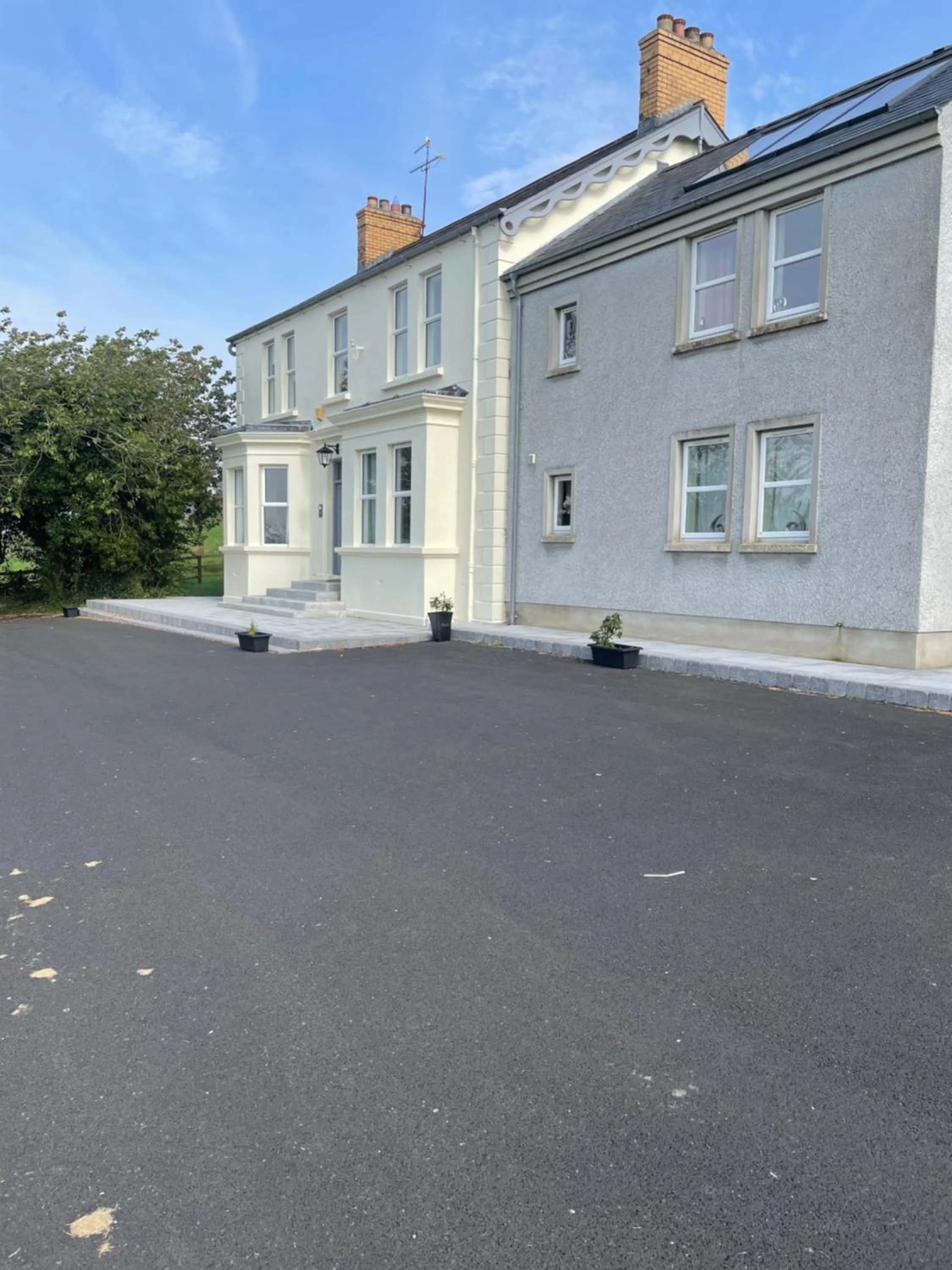 Parking in Brackfield House