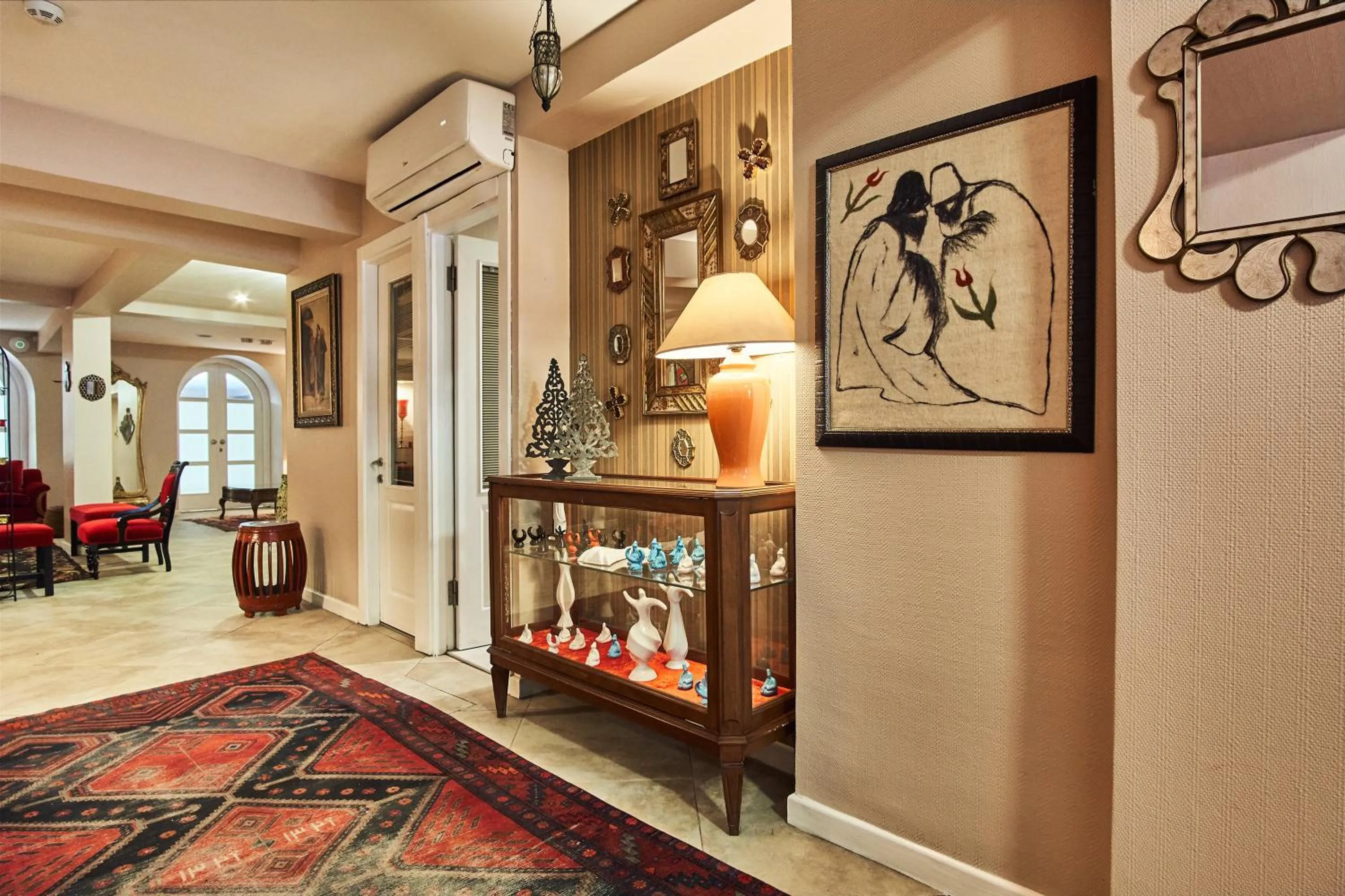 Lobby or reception in Celal Sultan Hotel Special Class