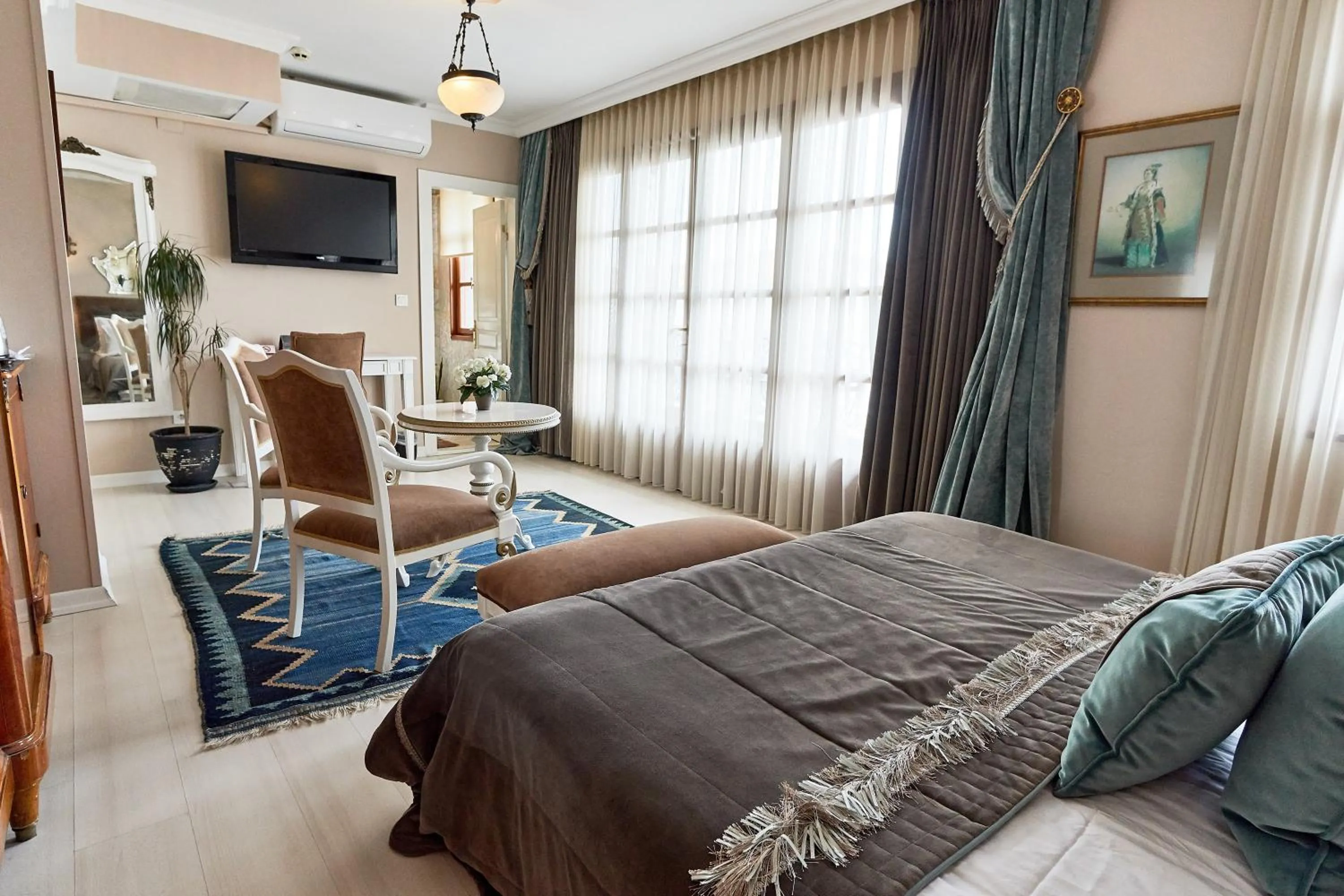 Bedroom, Bed in Celal Sultan Hotel Special Class