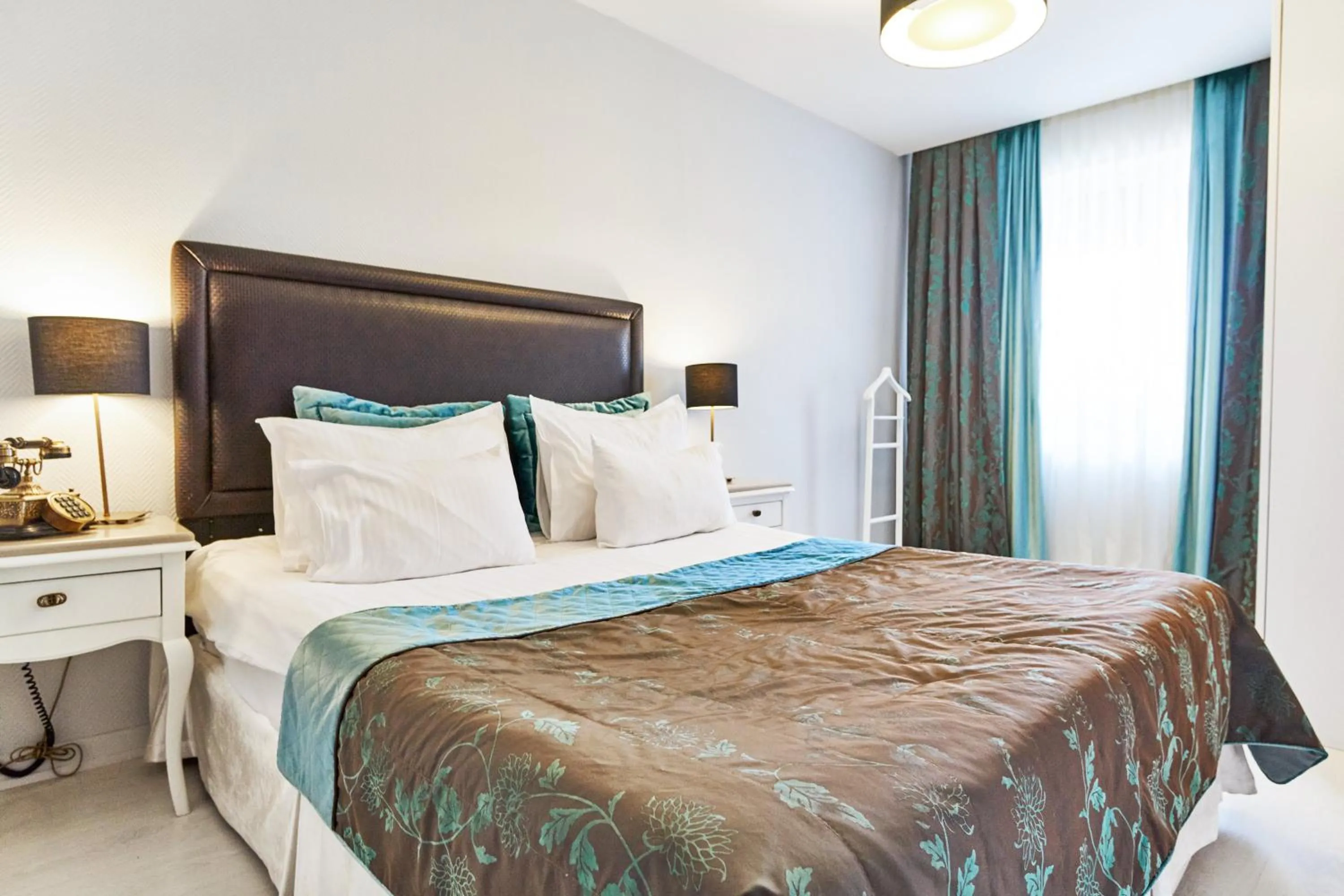 Bedroom, Bed in Celal Sultan Hotel Special Class