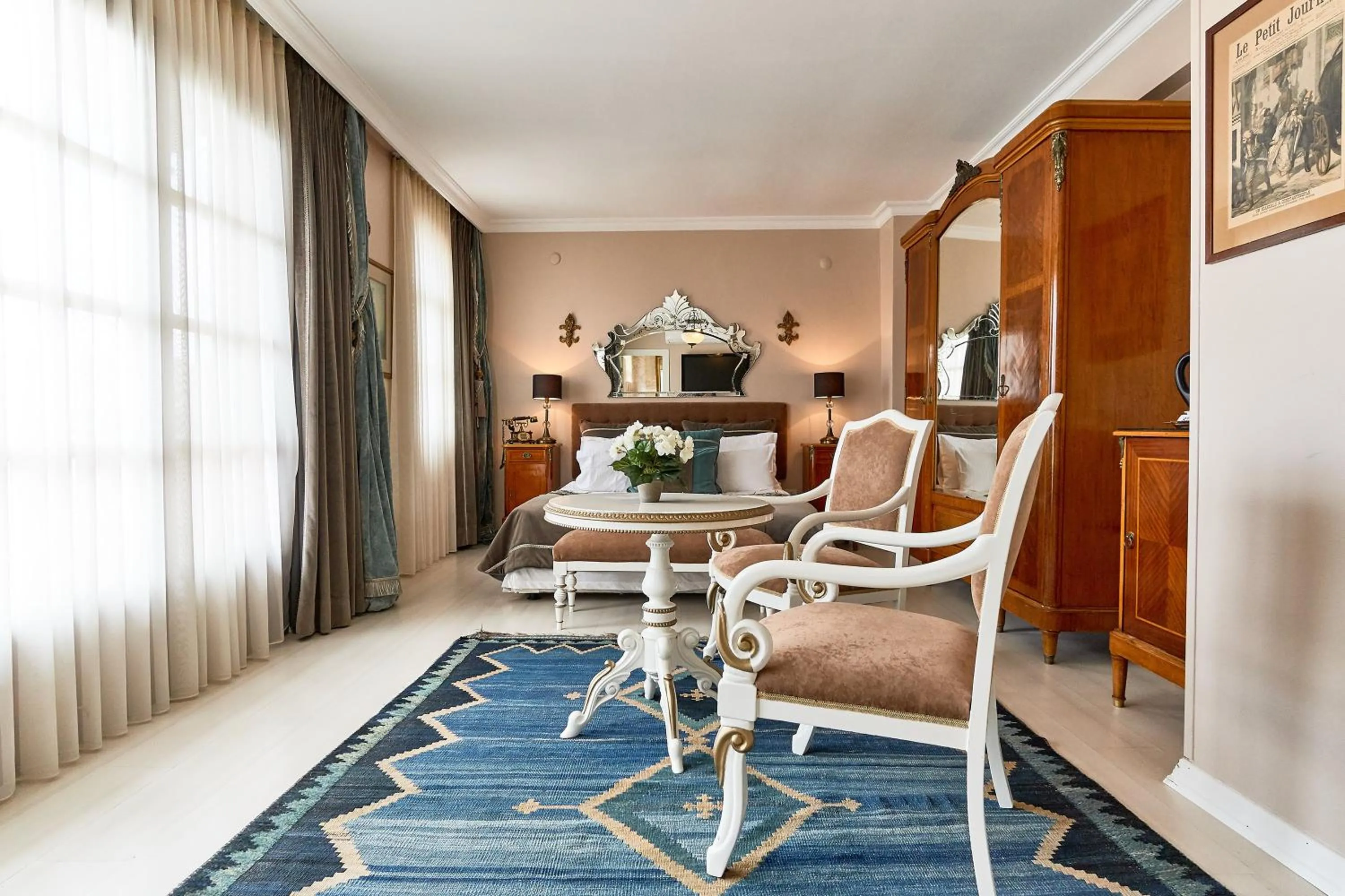 Bed in Celal Sultan Hotel Special Class