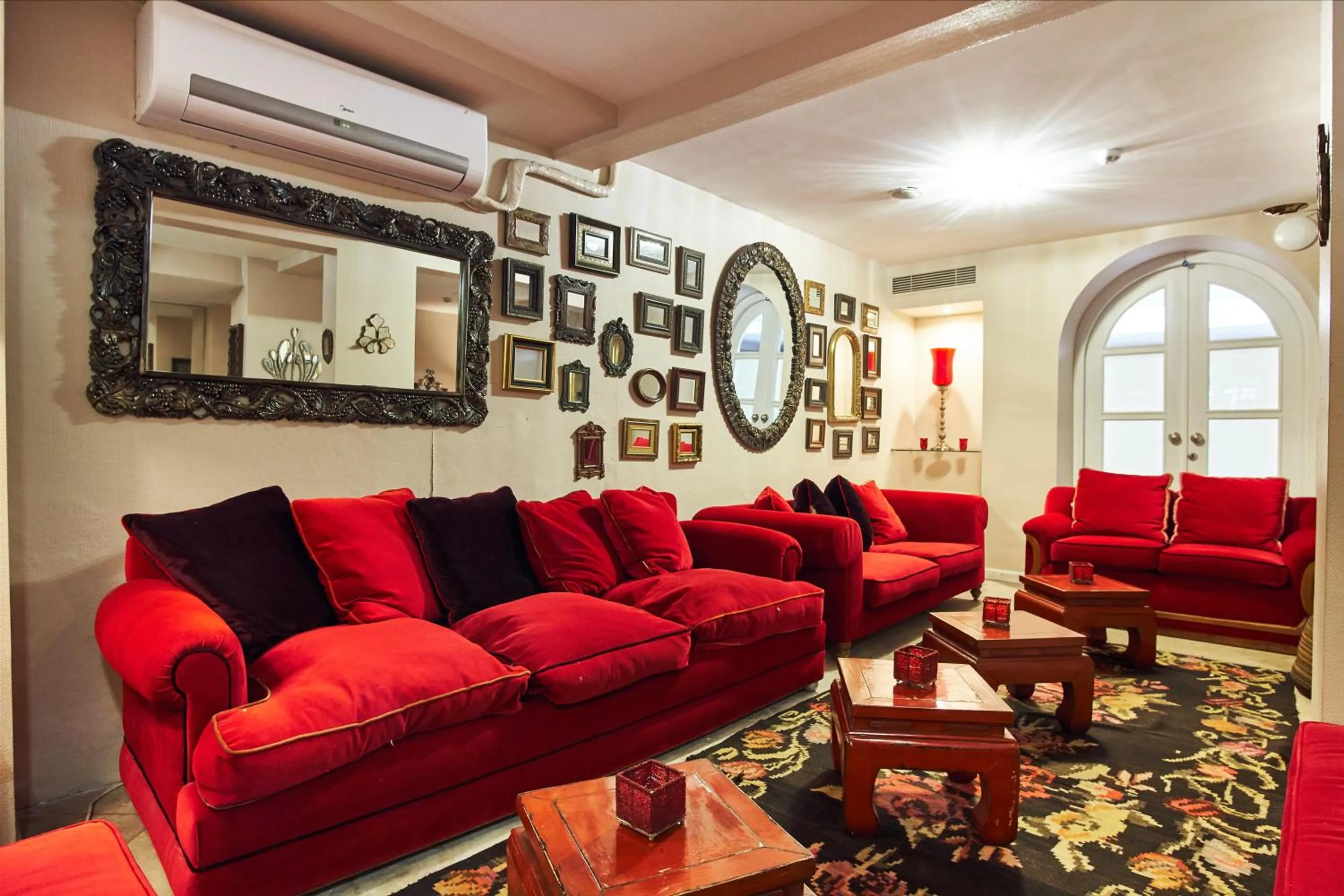 Lobby or reception in Celal Sultan Hotel Special Class