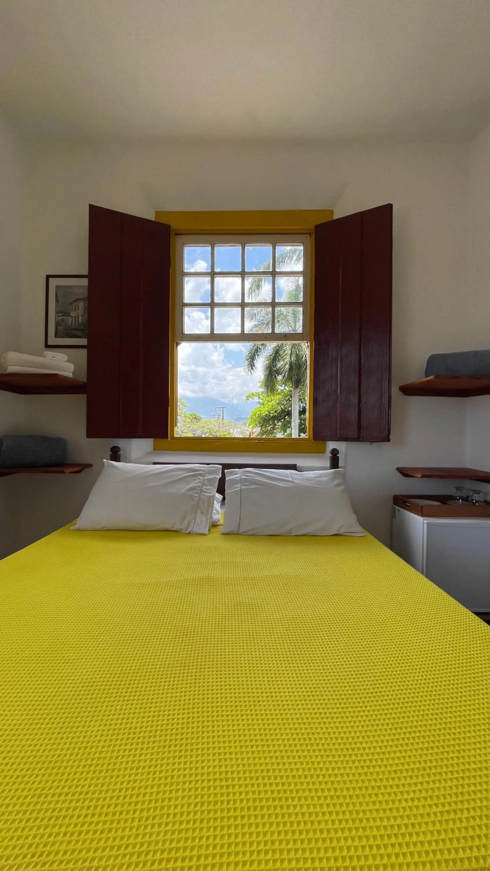 View (from property/room), Bed in Café e Prosa Centro Histórico