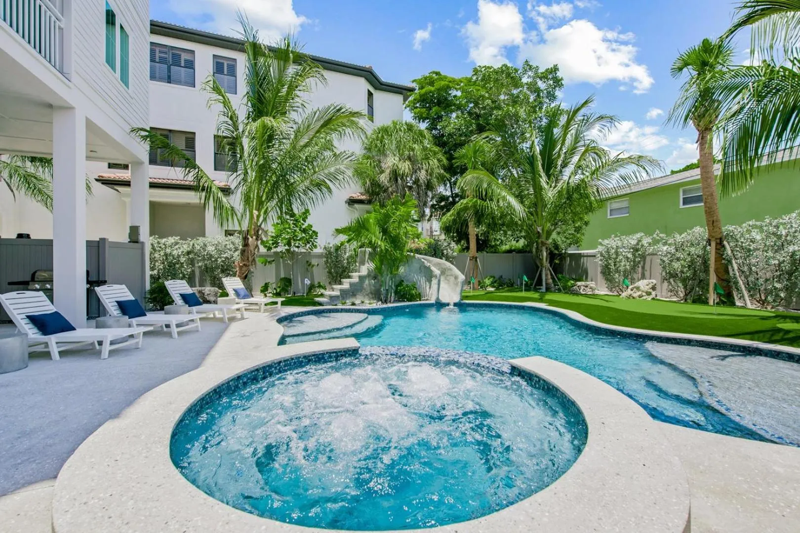 Other in The 19th Hole