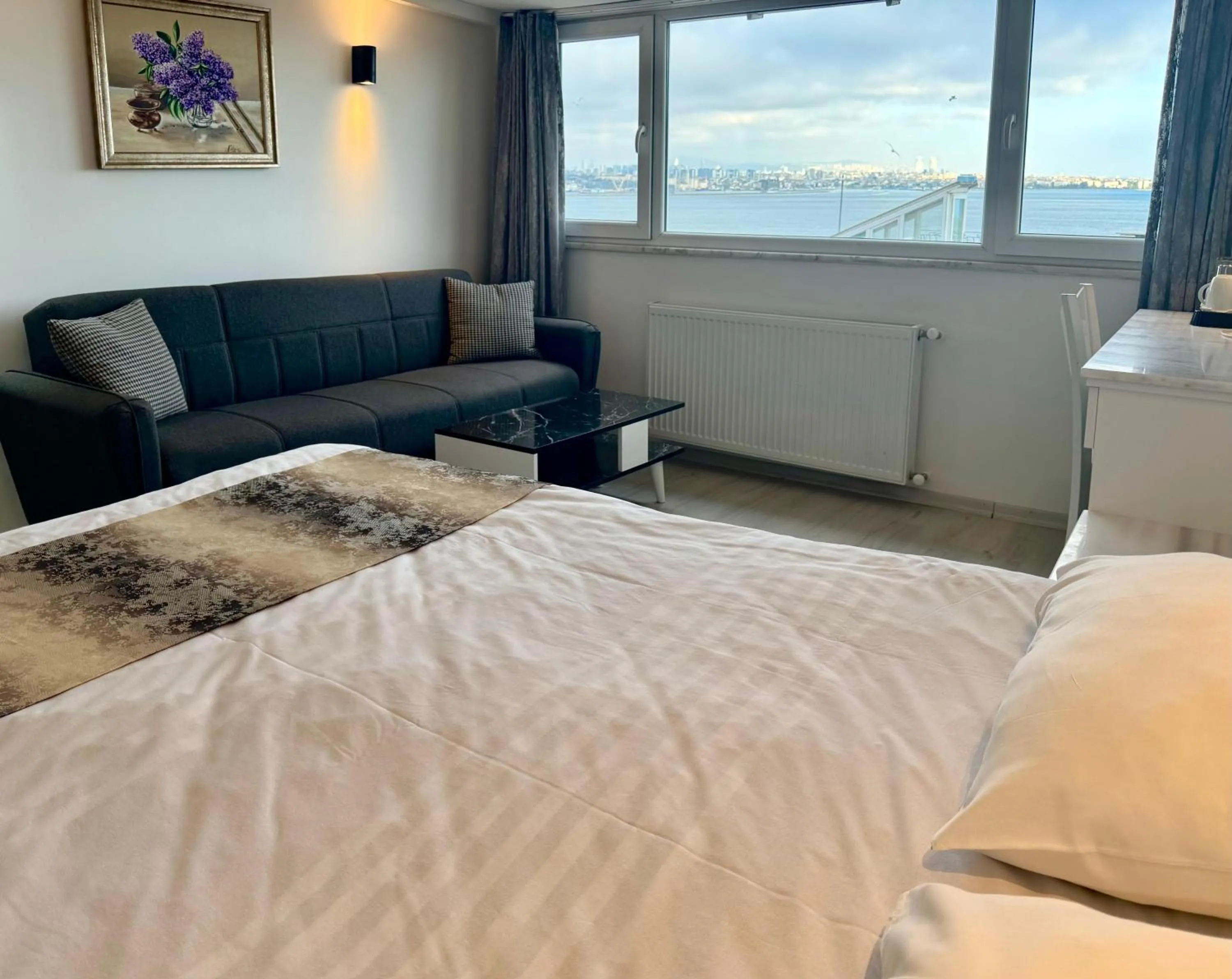 Bed in Hanedan Hotel