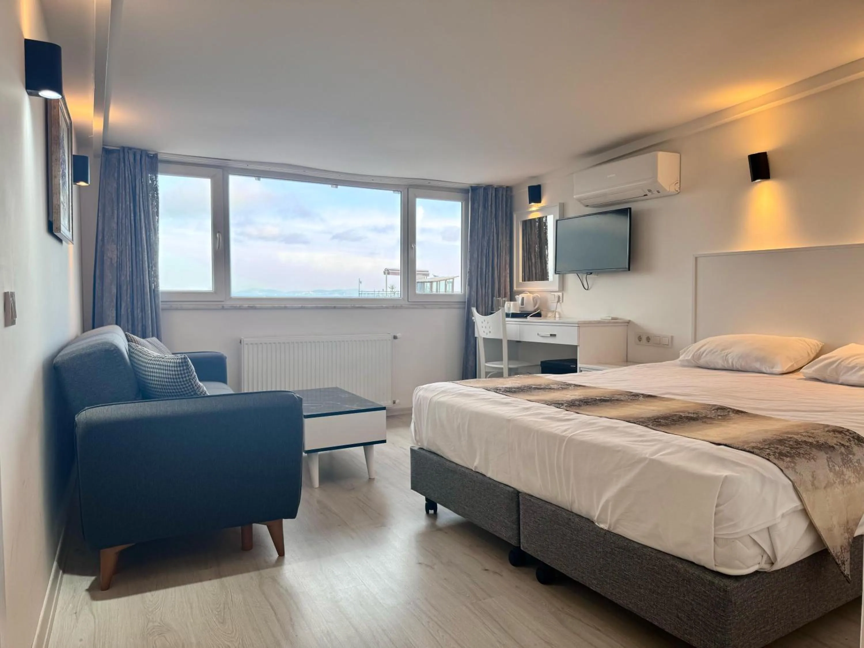 Bed in Hanedan Hotel