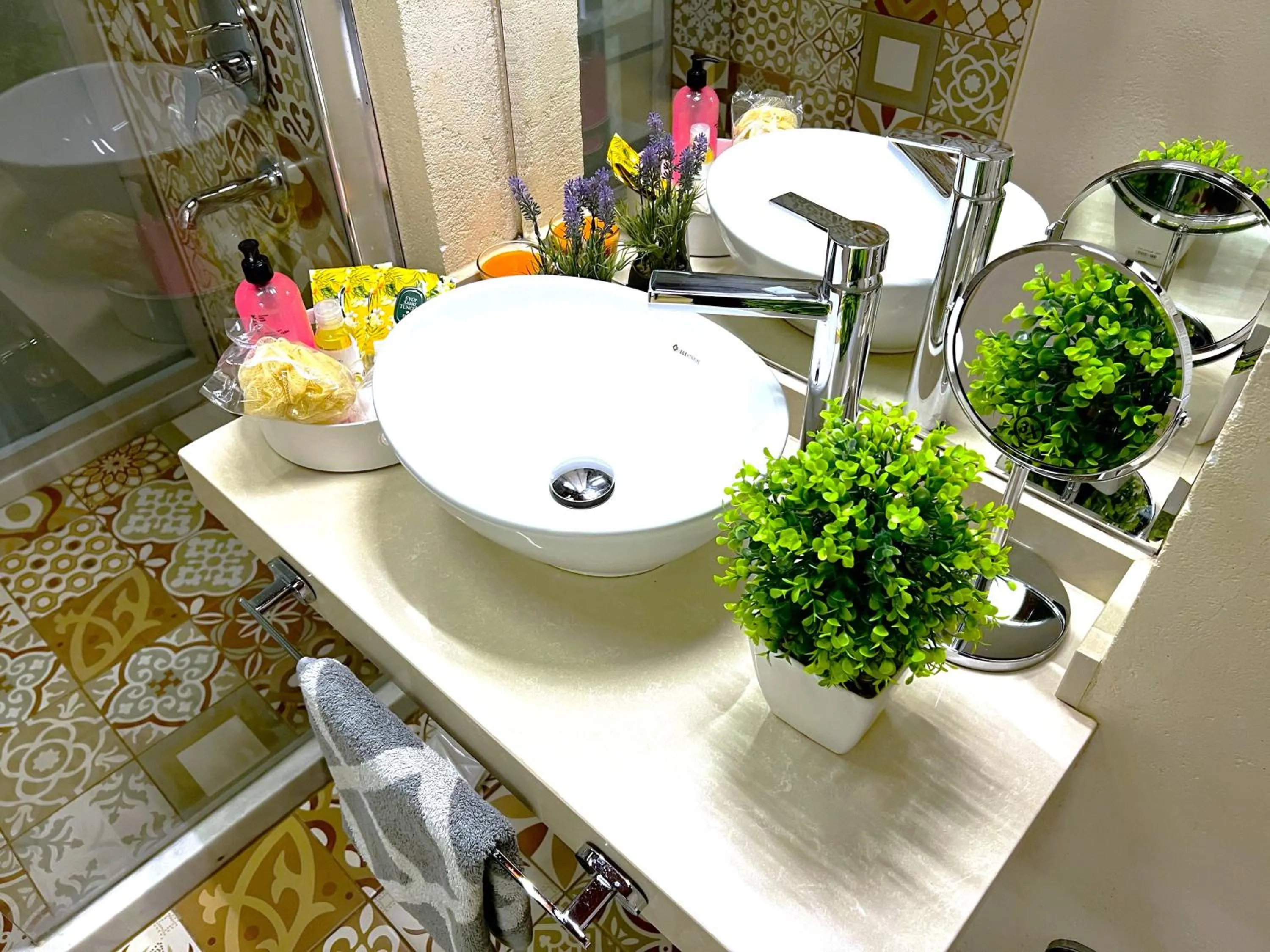 Shower in Angel's Home Hotel - Angel Group Hotels