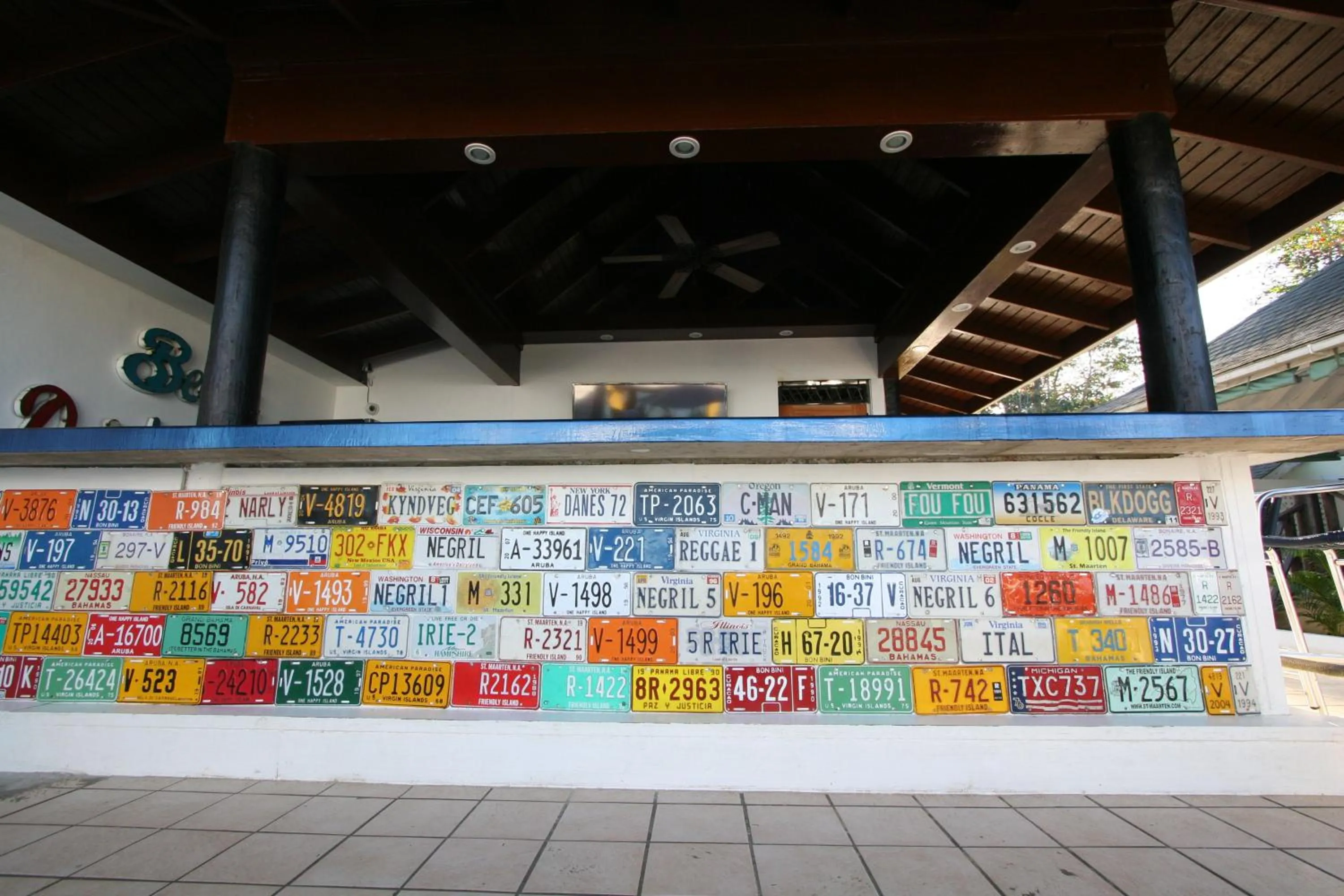 Drinks in White Sands Negril