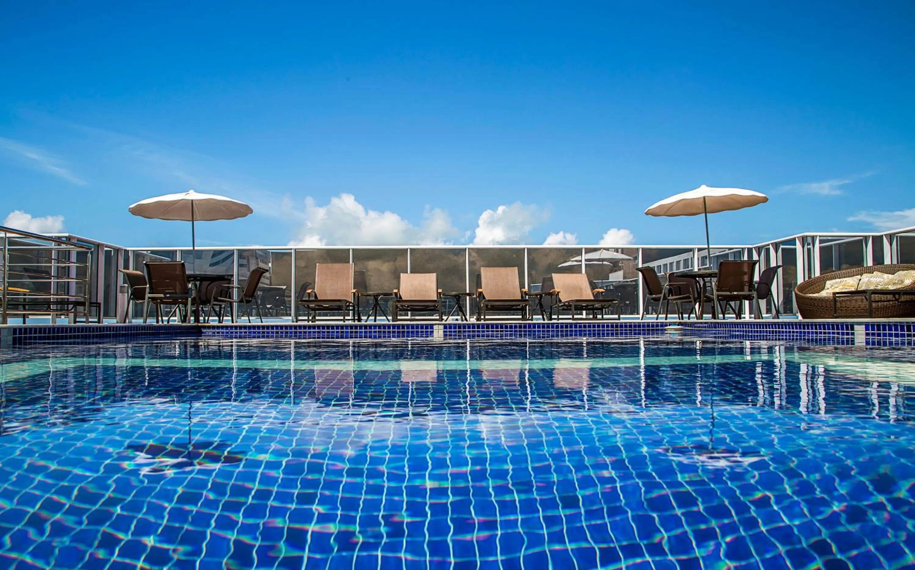 Swimming pool in Laguna Praia Hotel