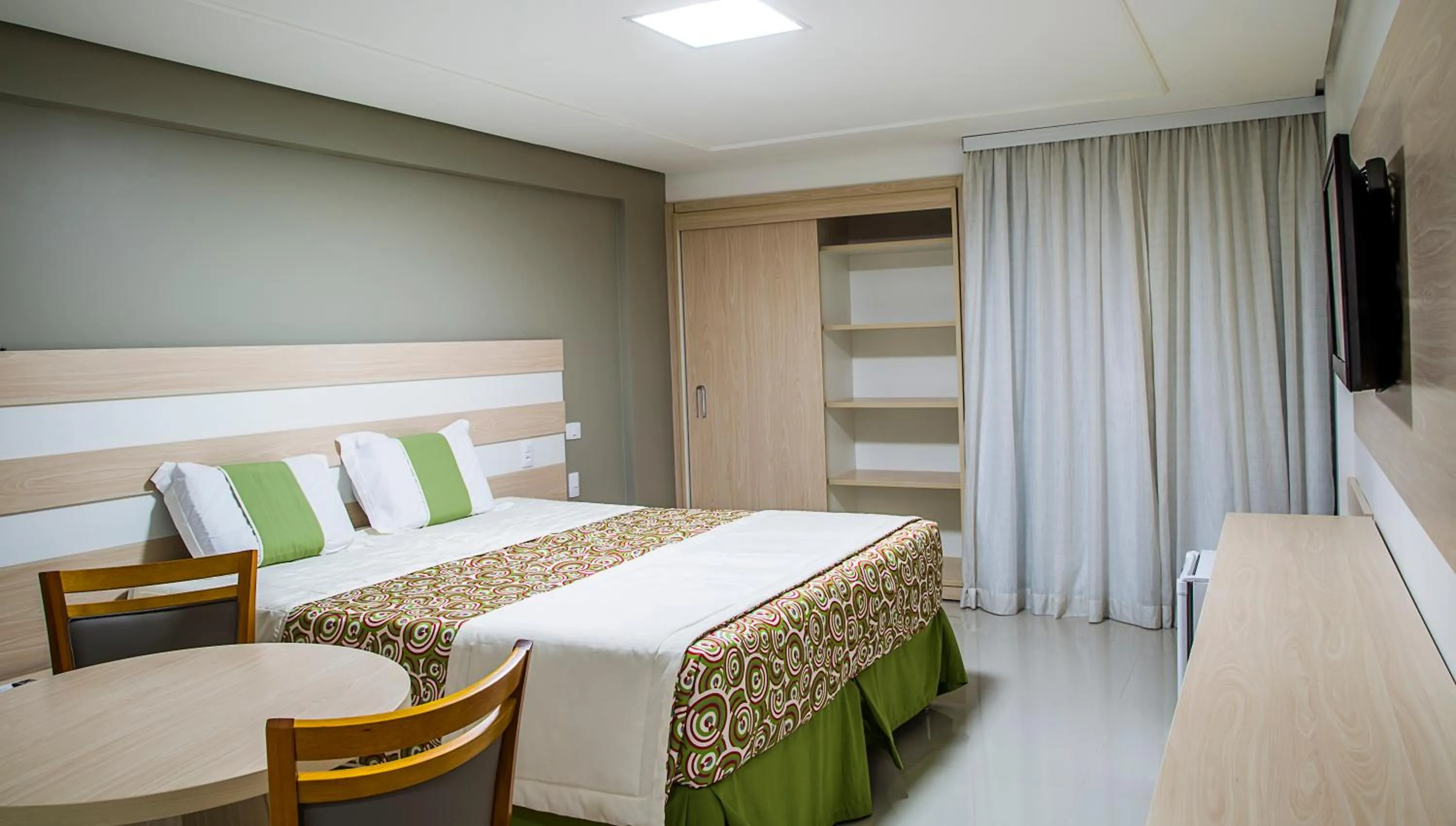 Bedroom, Bed in Laguna Praia Hotel