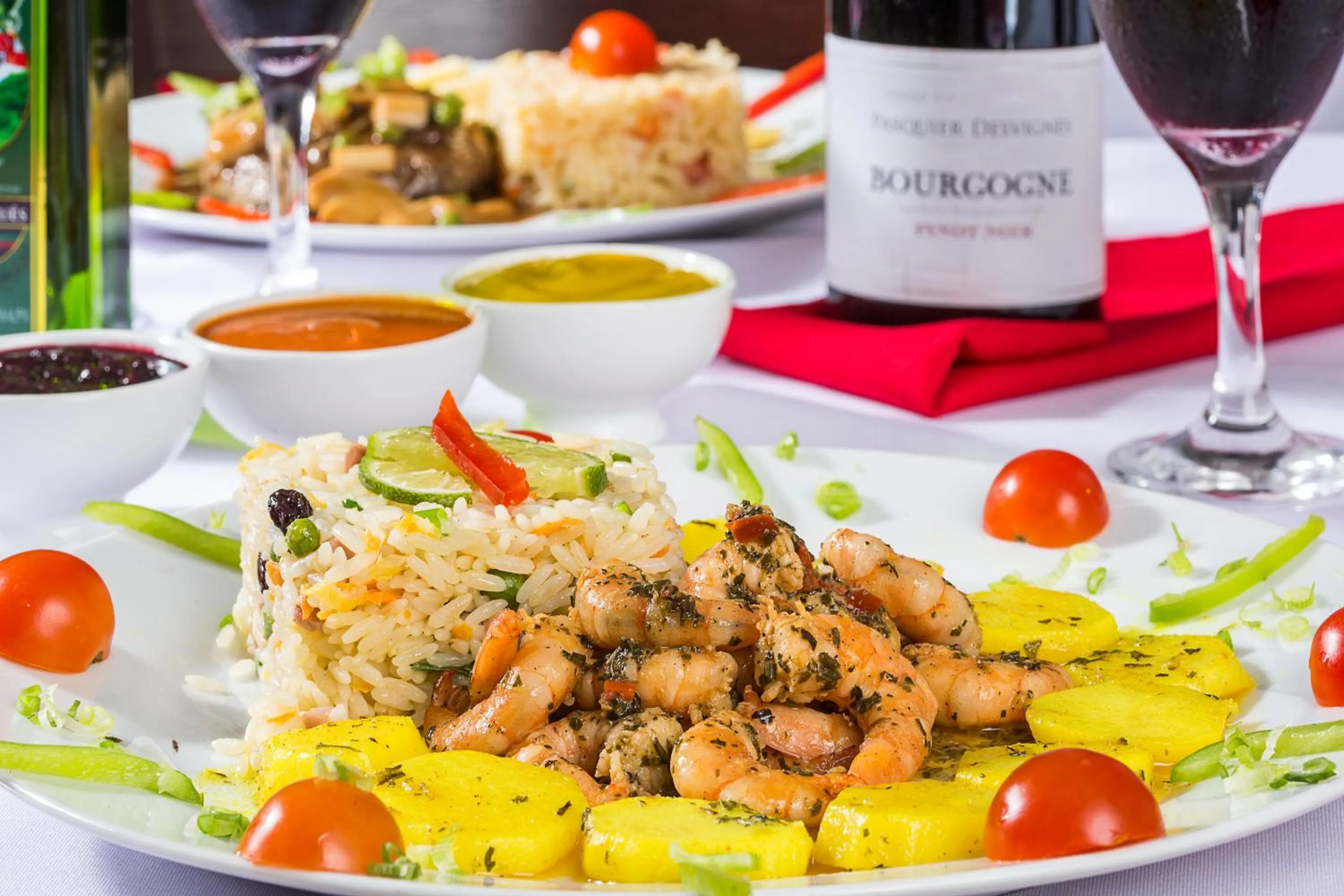 Food in Laguna Praia Hotel