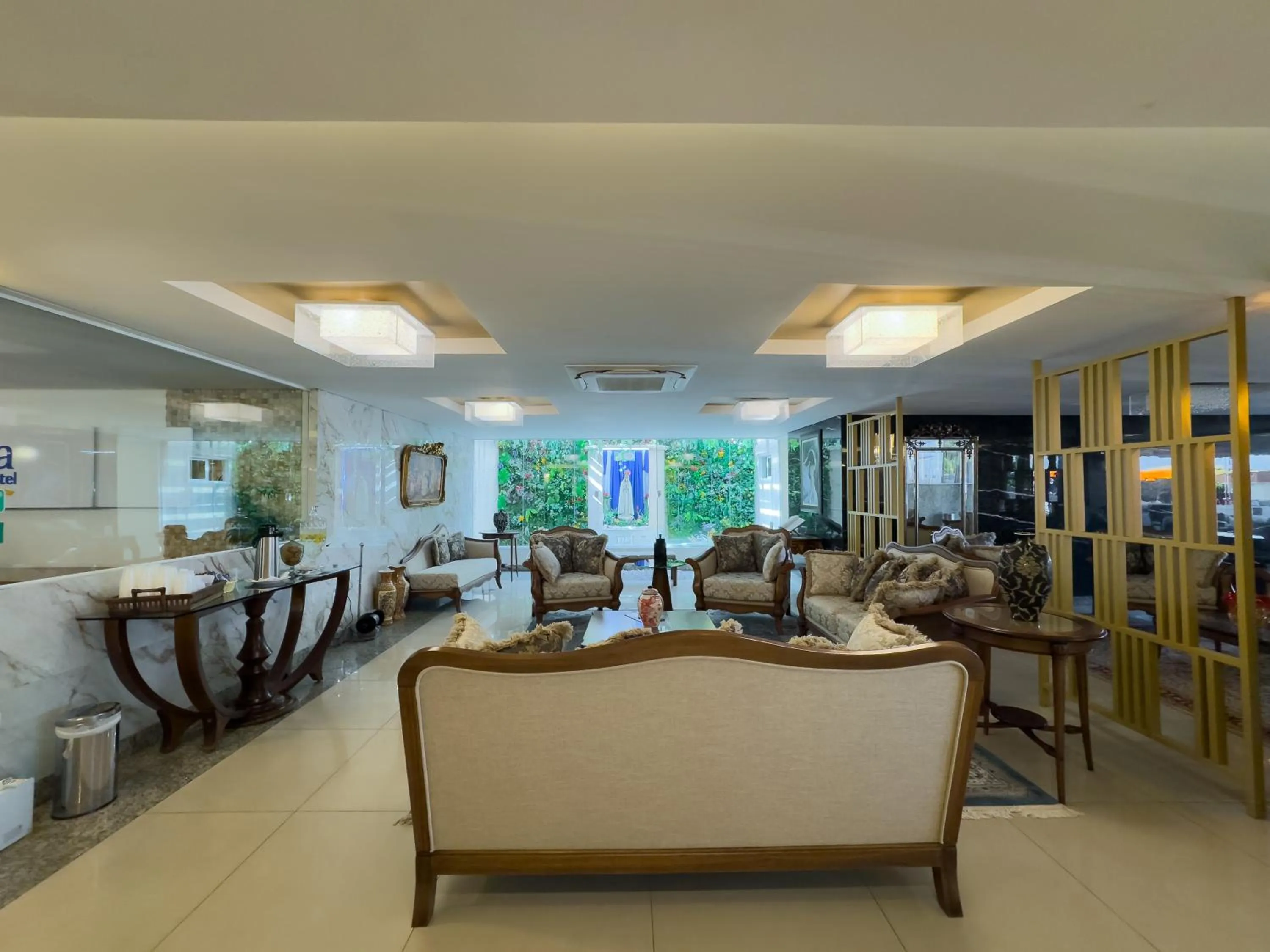 Living room in Laguna Praia Hotel