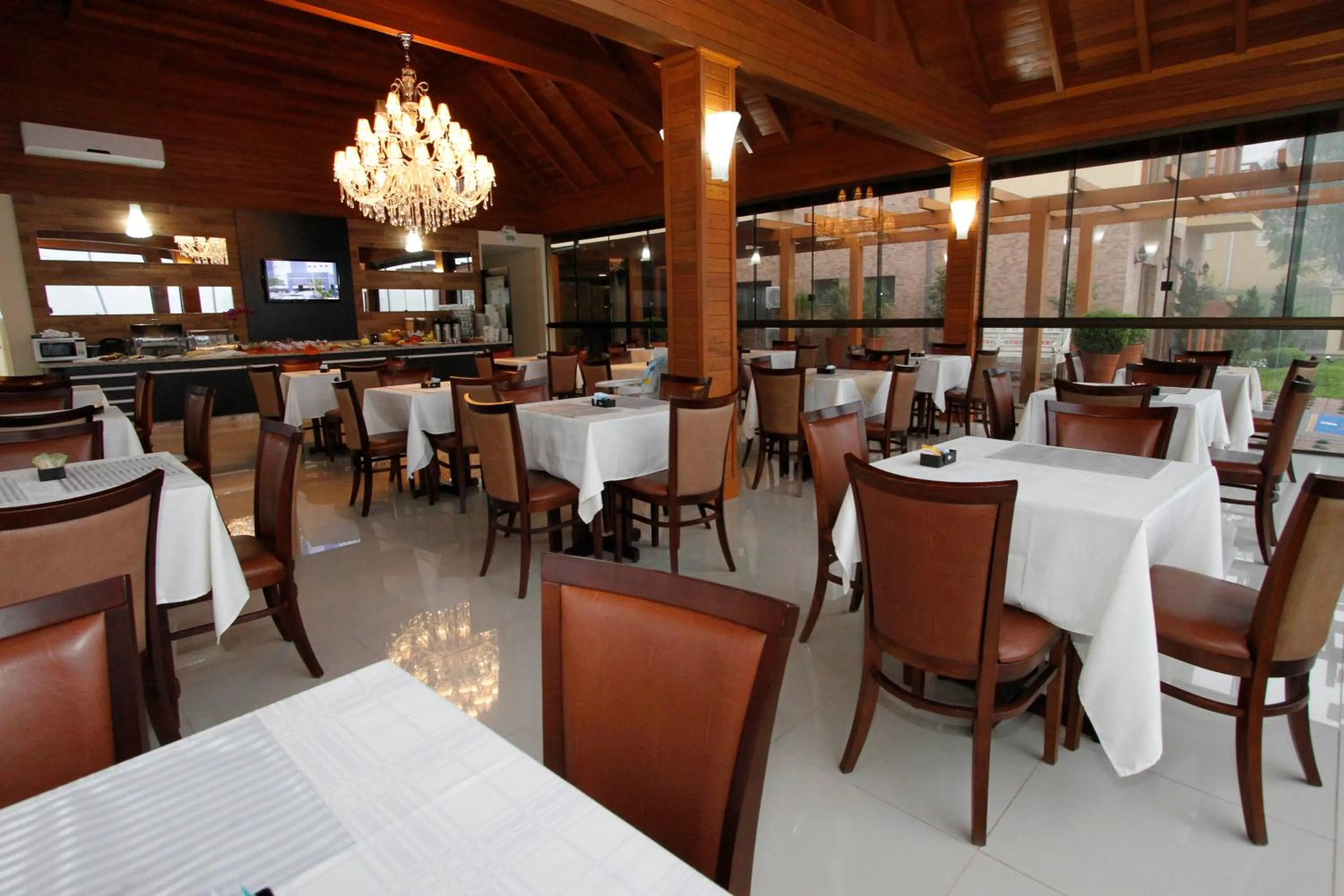 Restaurant/places to eat in Sky Ville Hotel Gramado