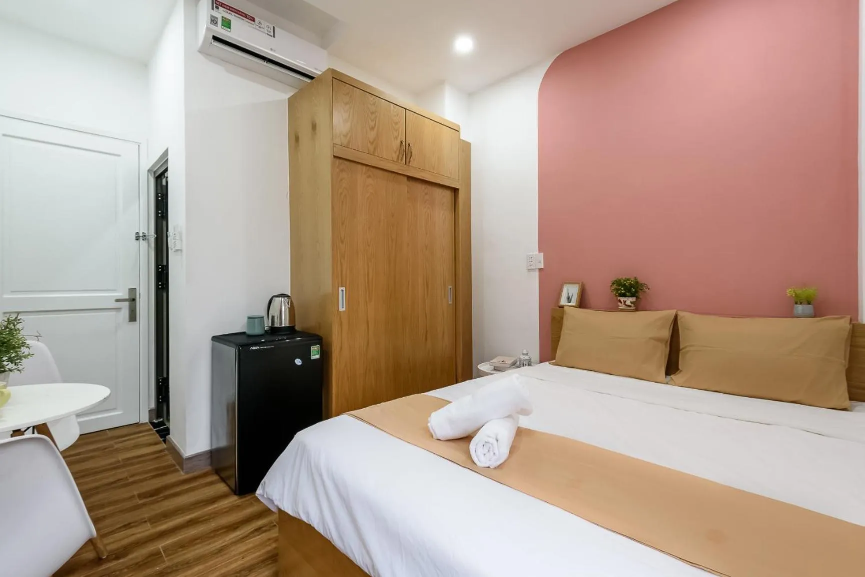 Bedroom, Bed in Cozrum Homes - Graceful Corner