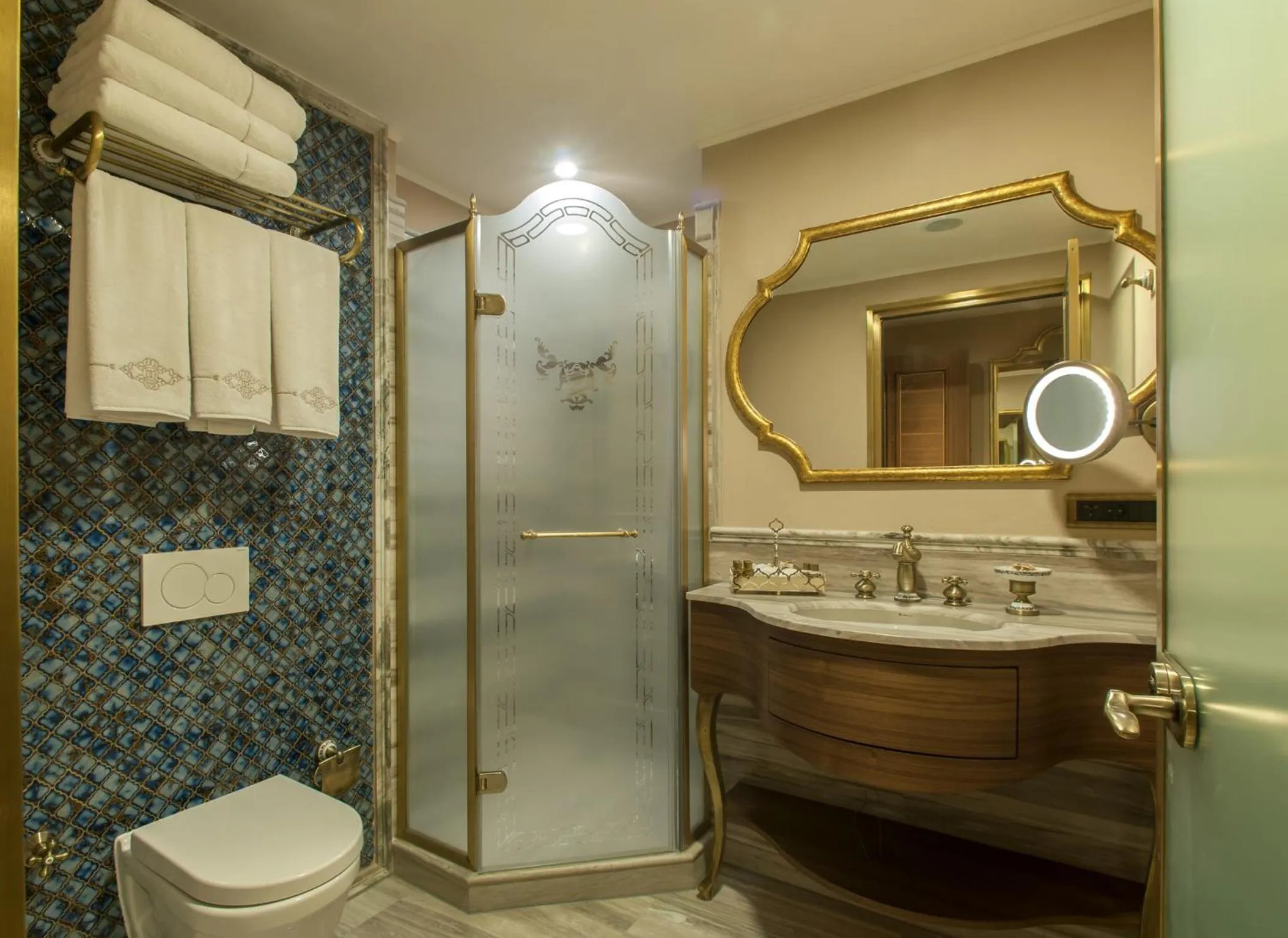 Bathroom in Romance Istanbul Hotel Boutique Class