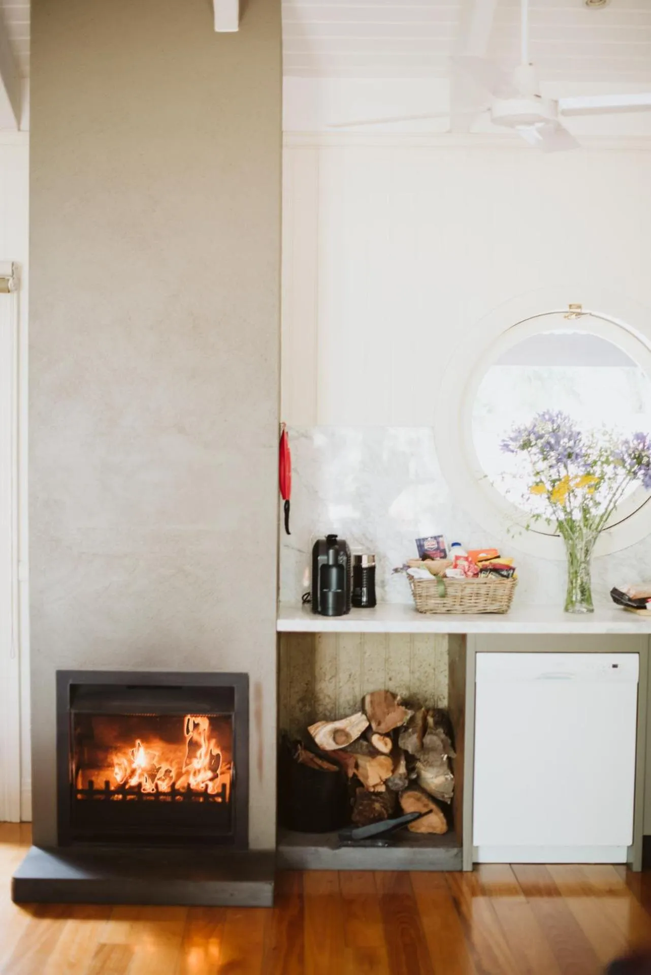 dishwasher in Rhyll Haven Luxury Getaway Apartments