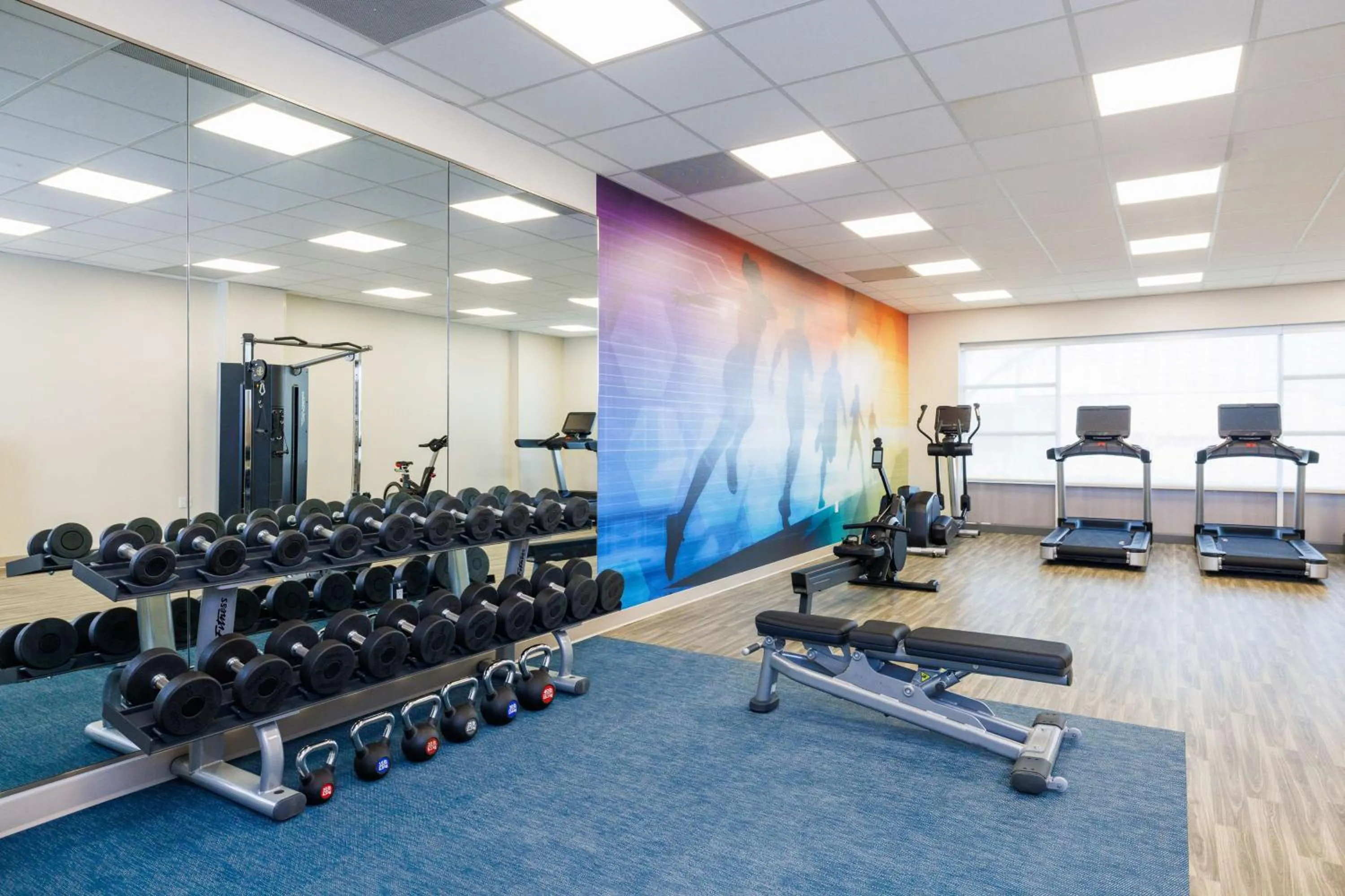 Fitness centre/facilities in Hyatt Place San Carlos