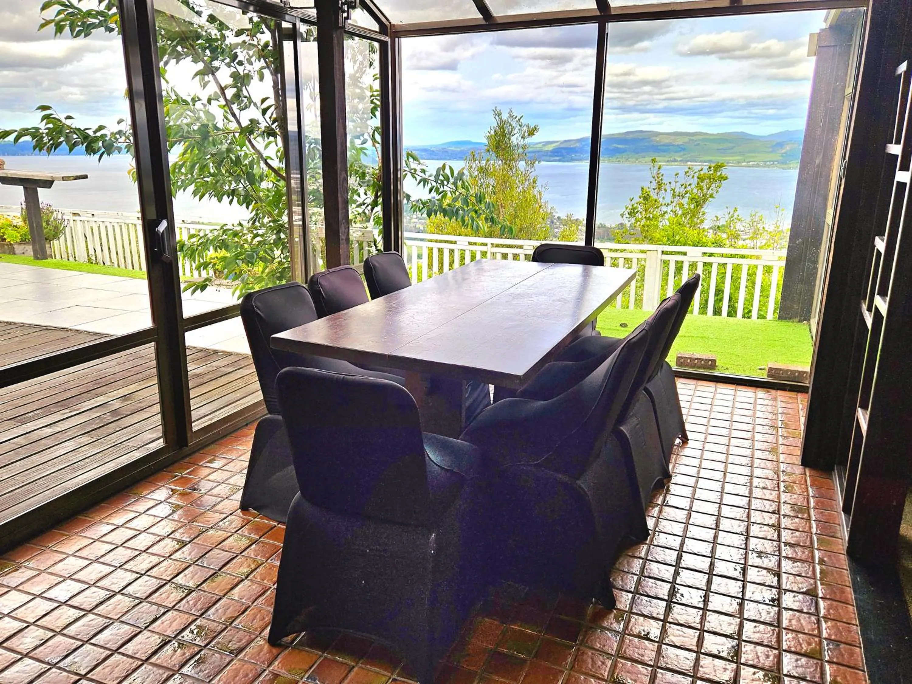 Aorangi Mountain Lodge