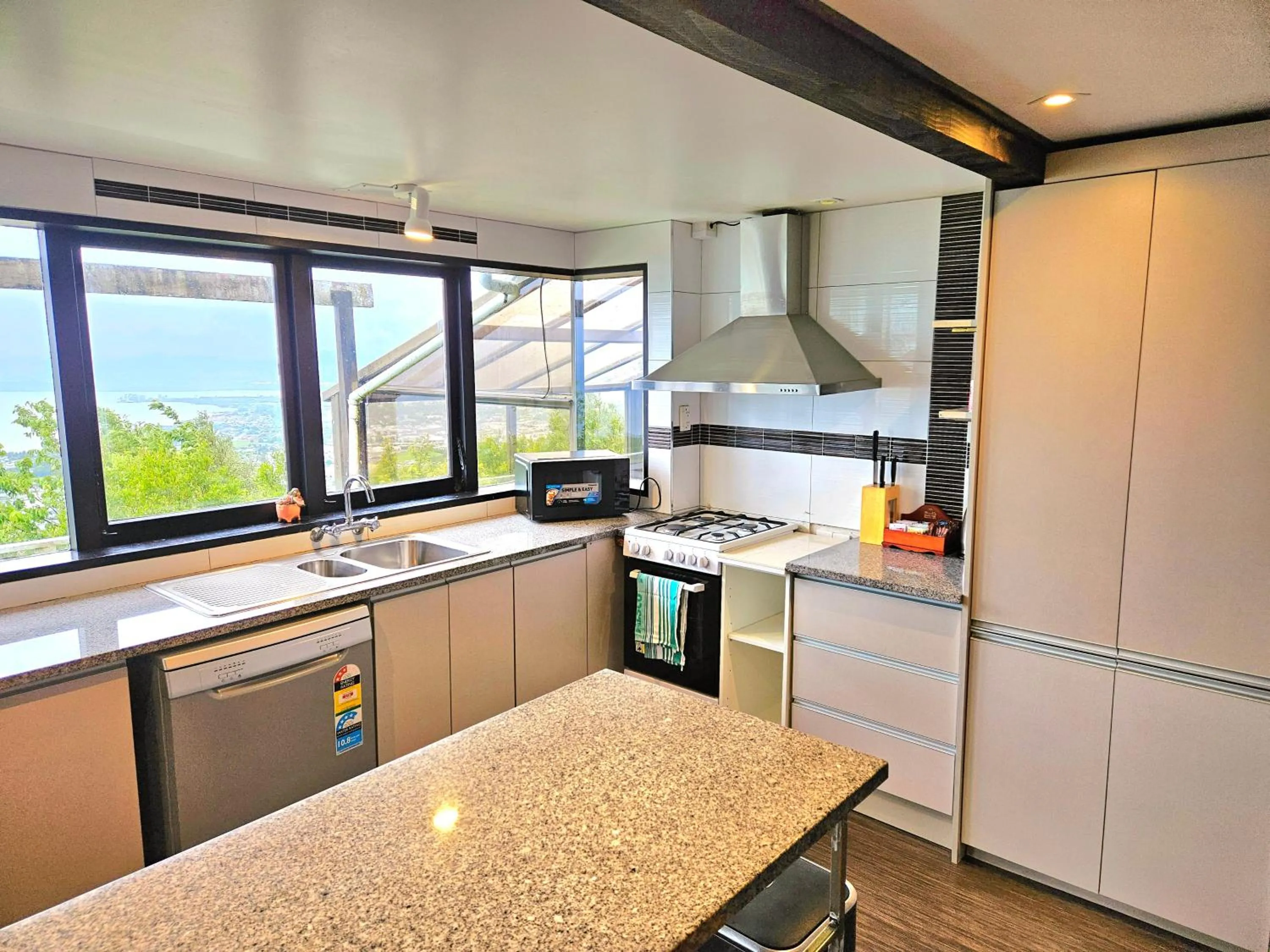 Aorangi Mountain Lodge