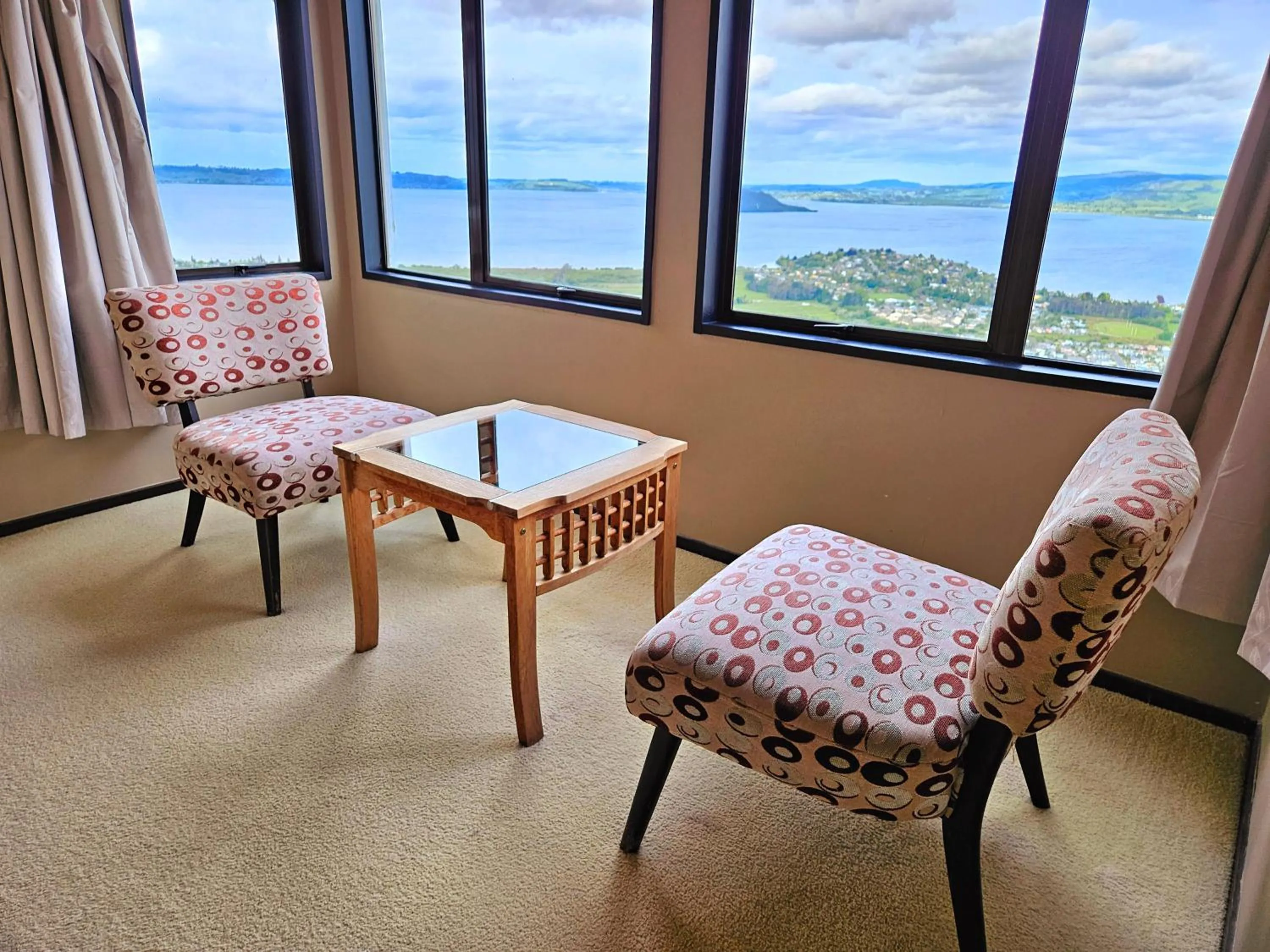 Aorangi Mountain Lodge