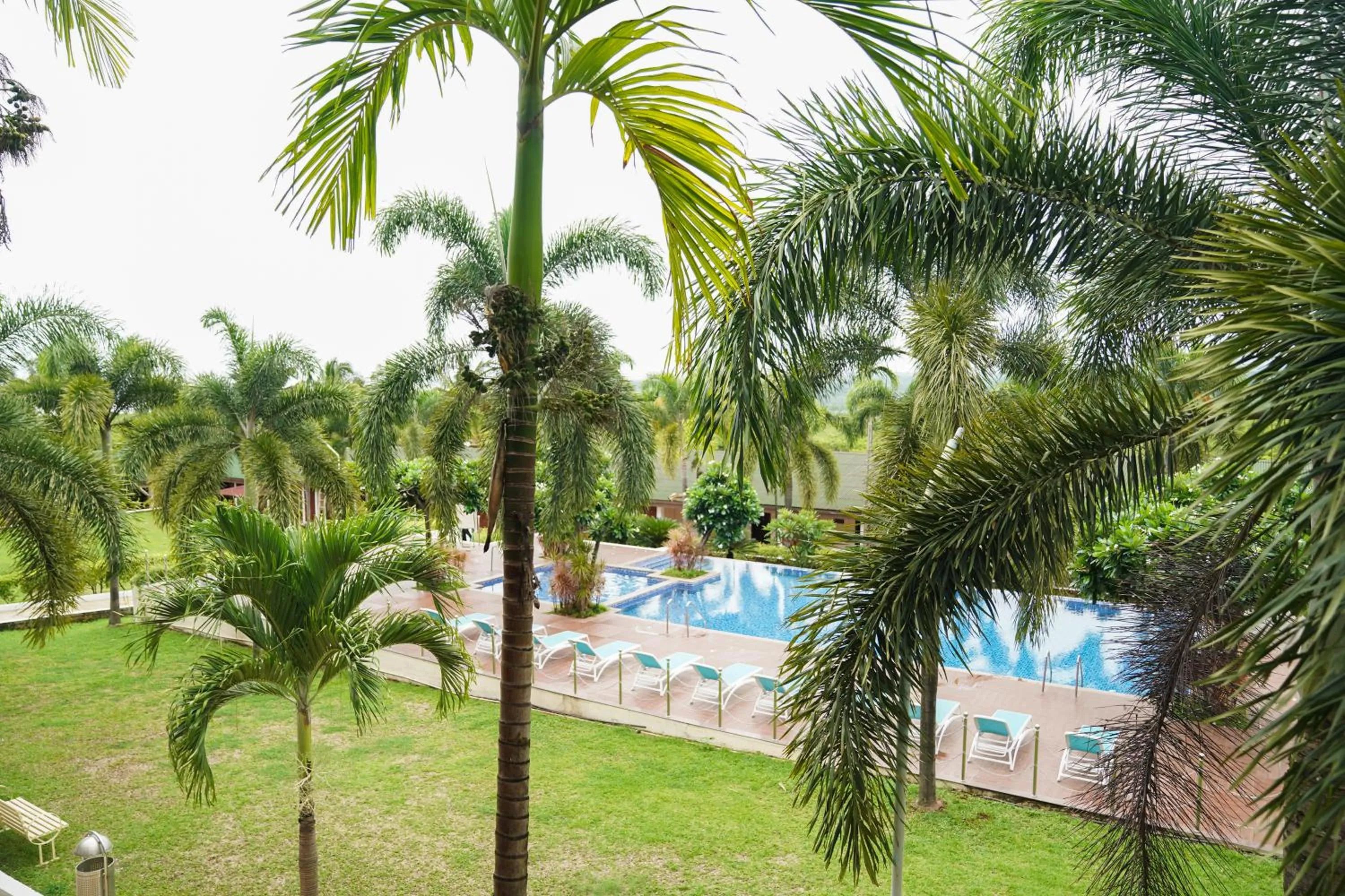 Swimming pool in Greenleaf The Resort & Spa, Ganpatipule
