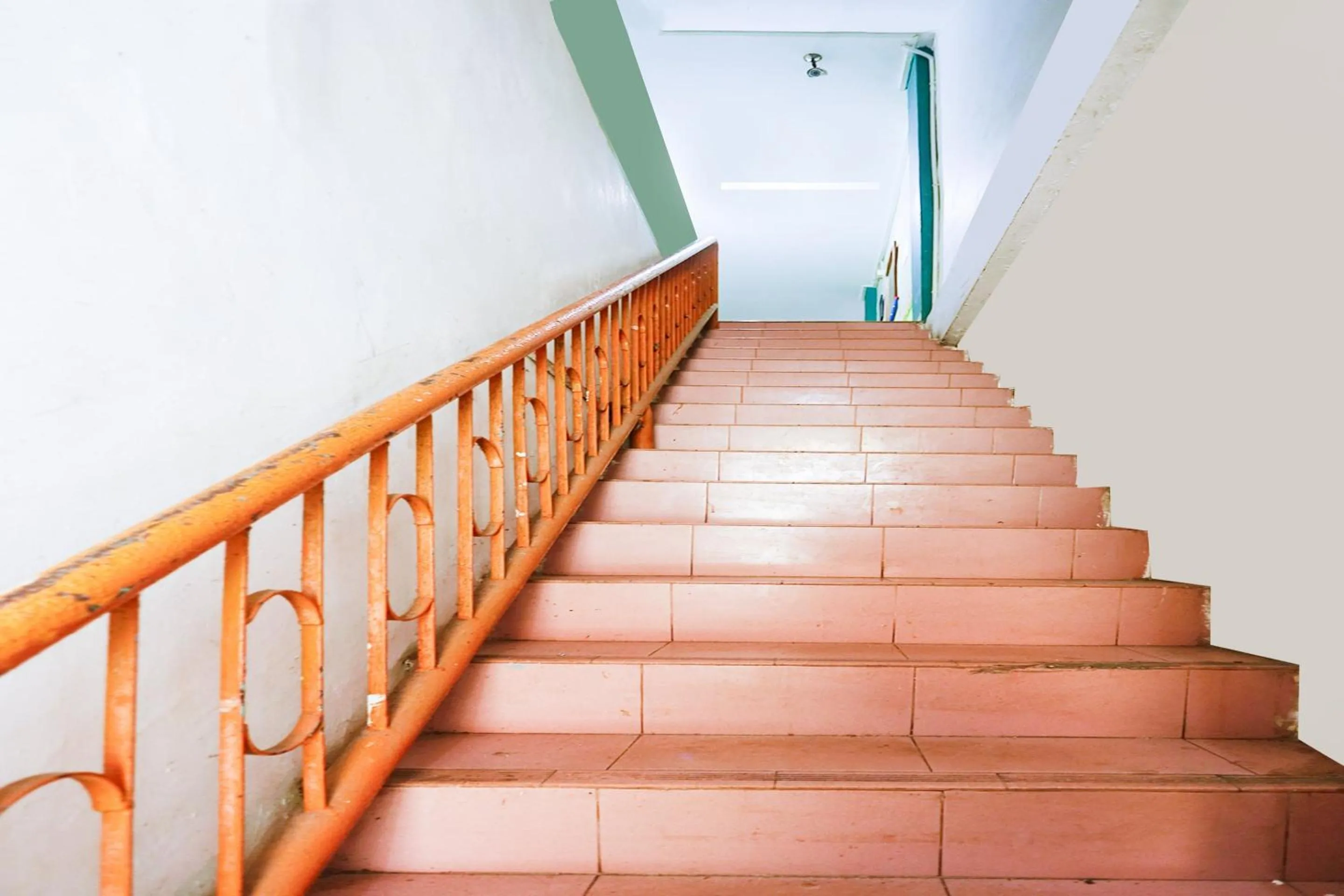 Lobby or reception in Hotel O Wr House Syariah BatamNearEast Coast Park