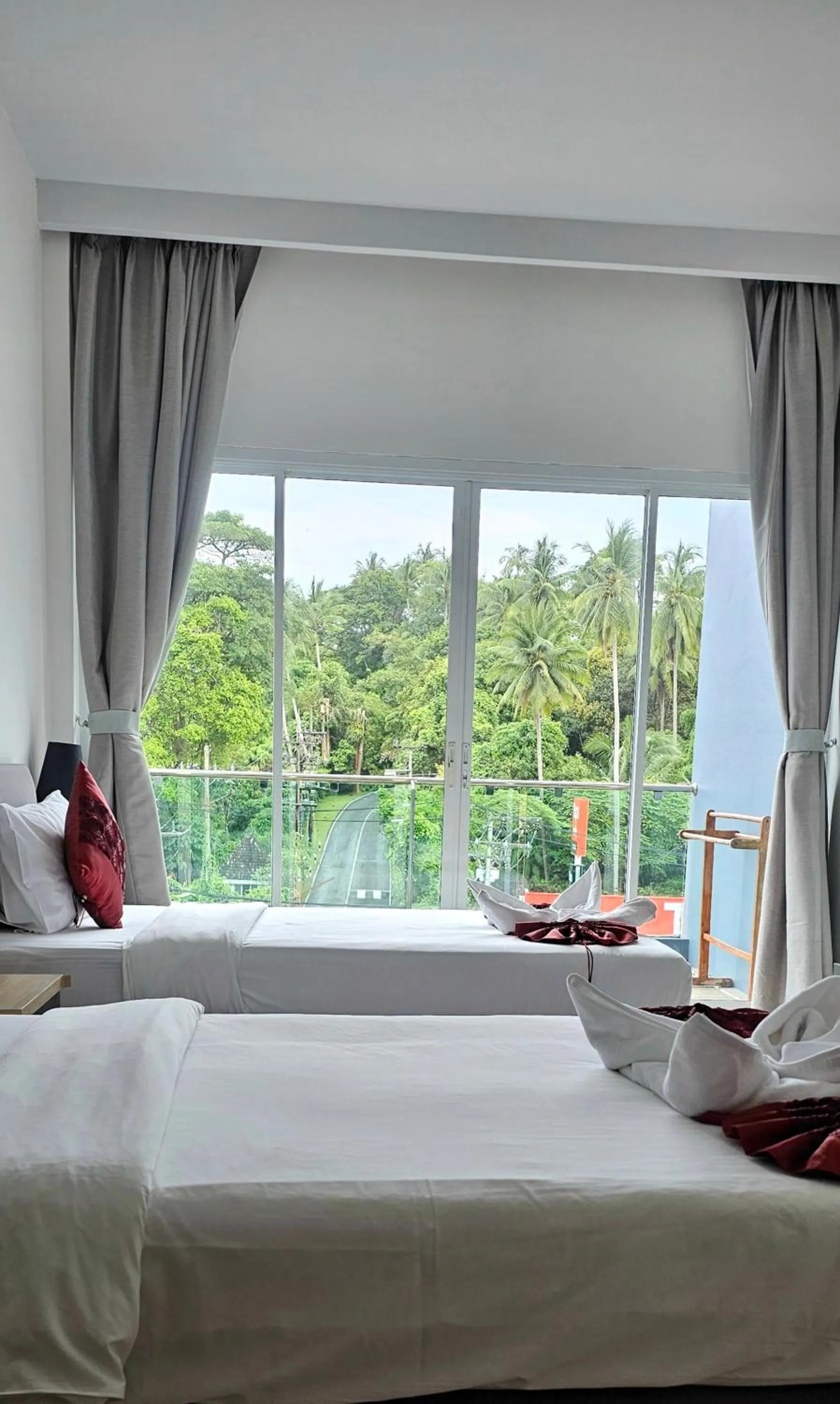 Natural landscape, Bed in AM Surin Place