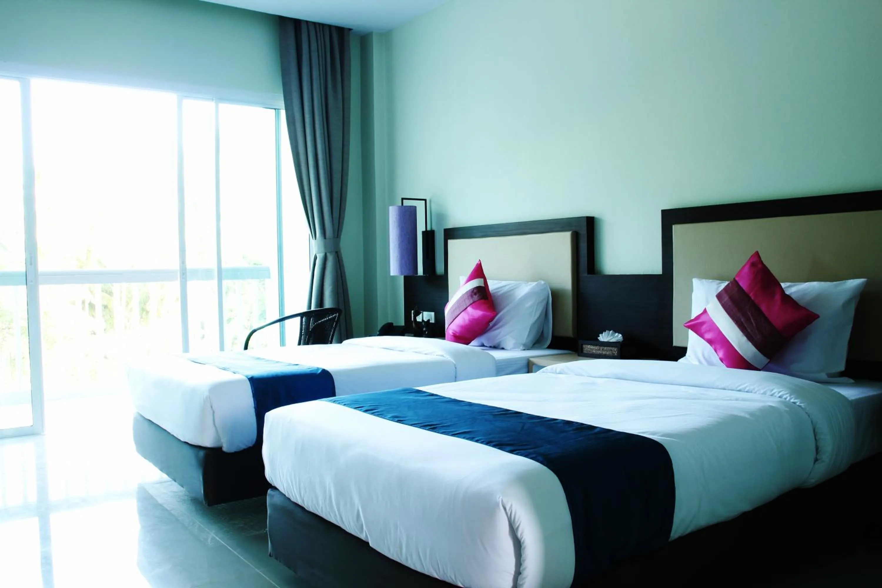 Bed in AM Surin Place