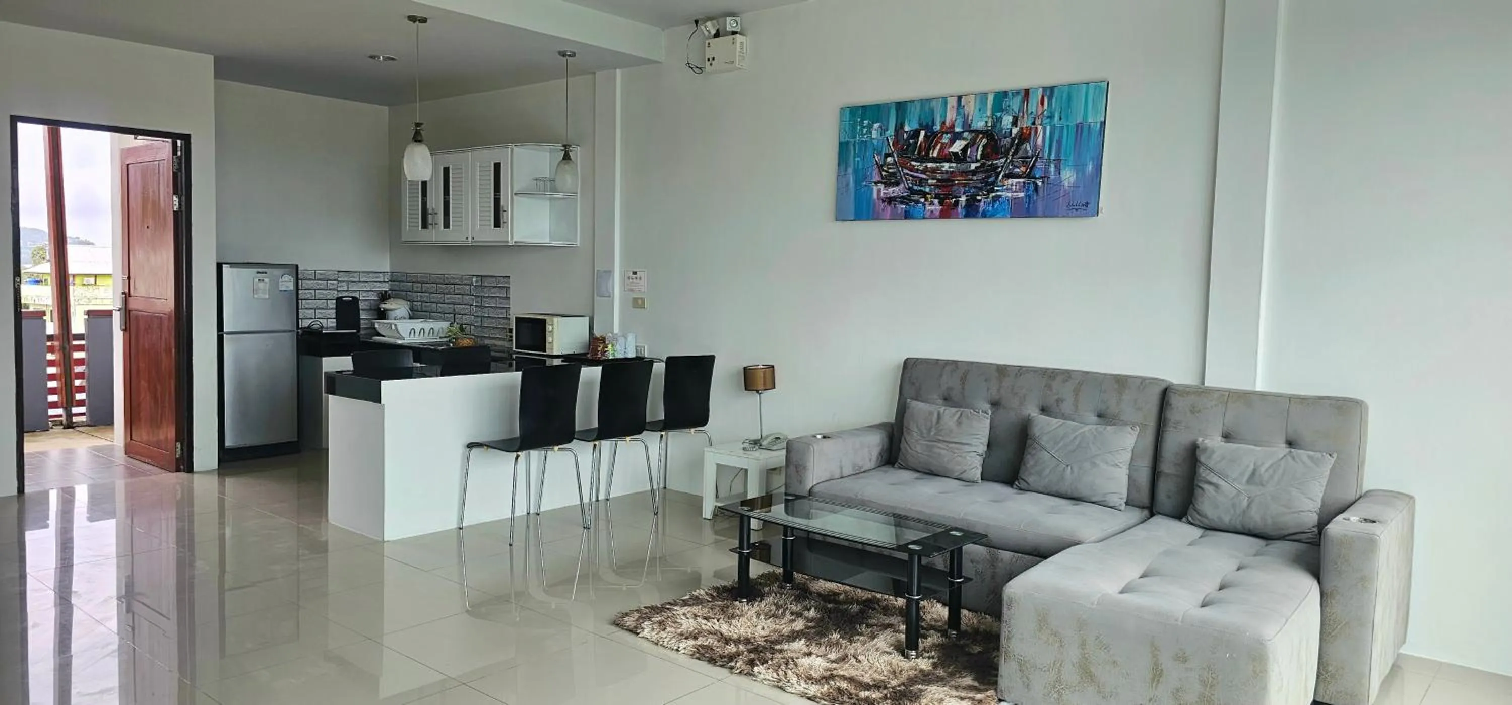 Kitchen or kitchenette in AM Surin Place