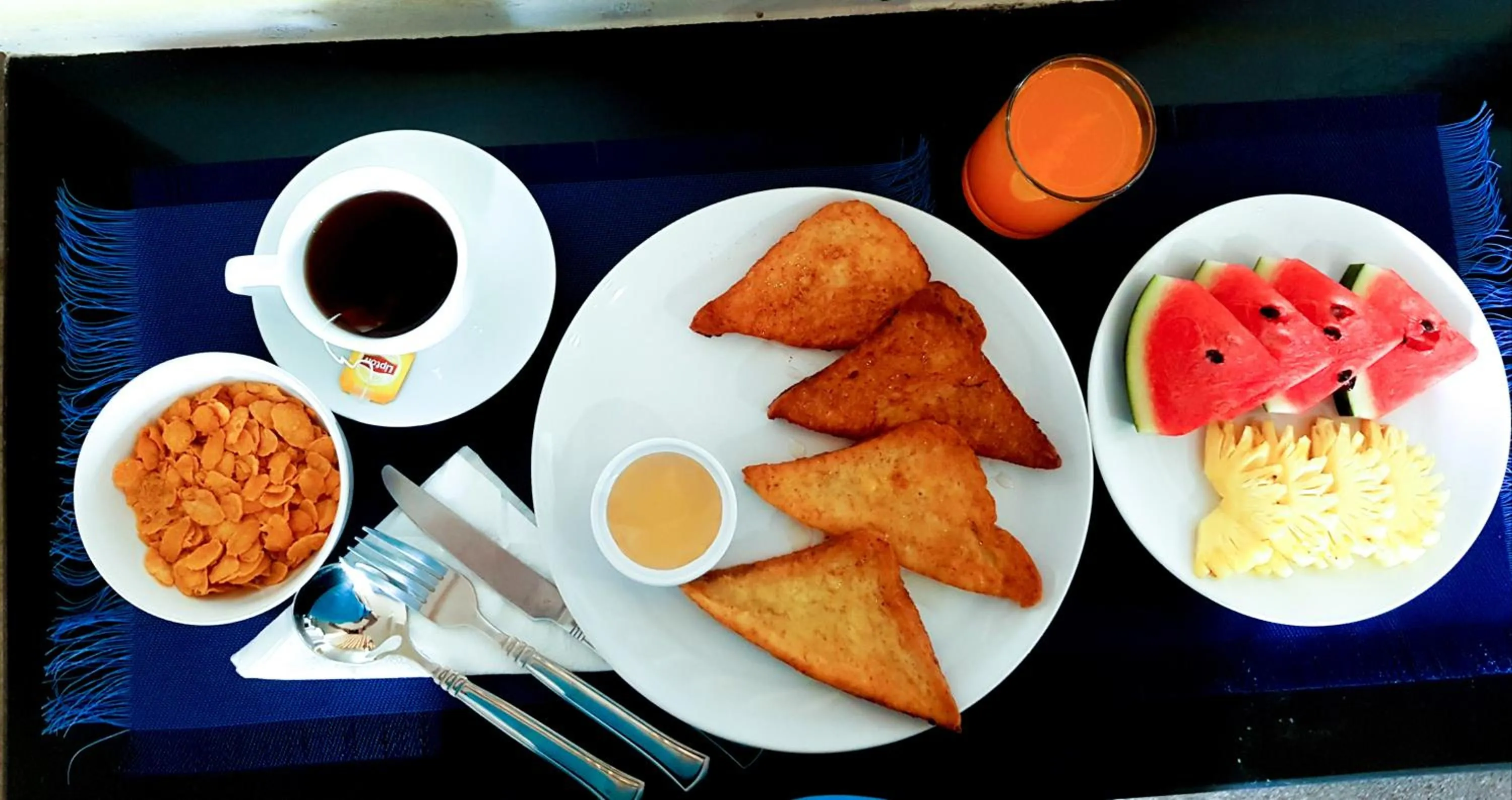 Breakfast in AM Surin Place