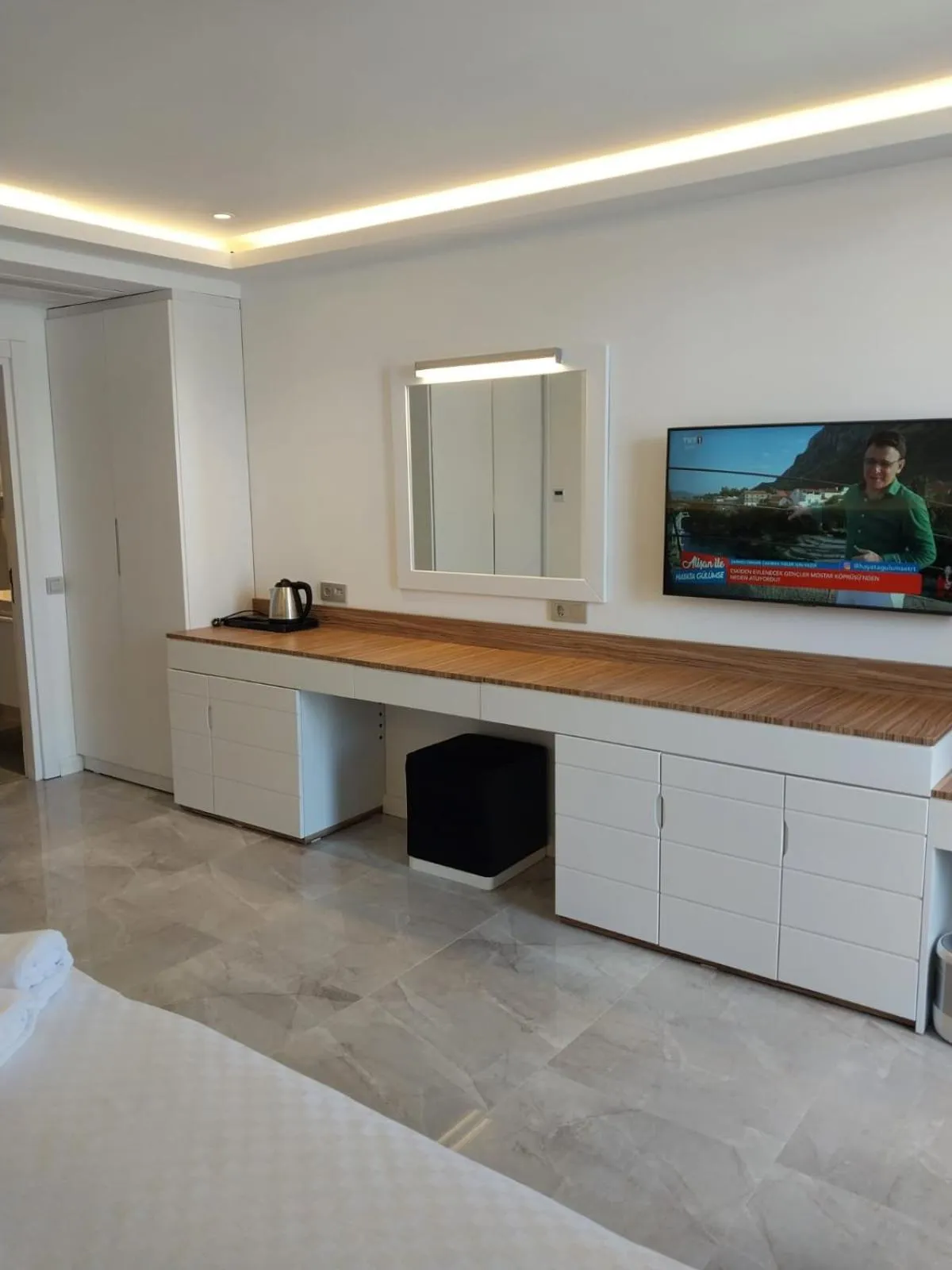 Photo of the whole room in Selluka