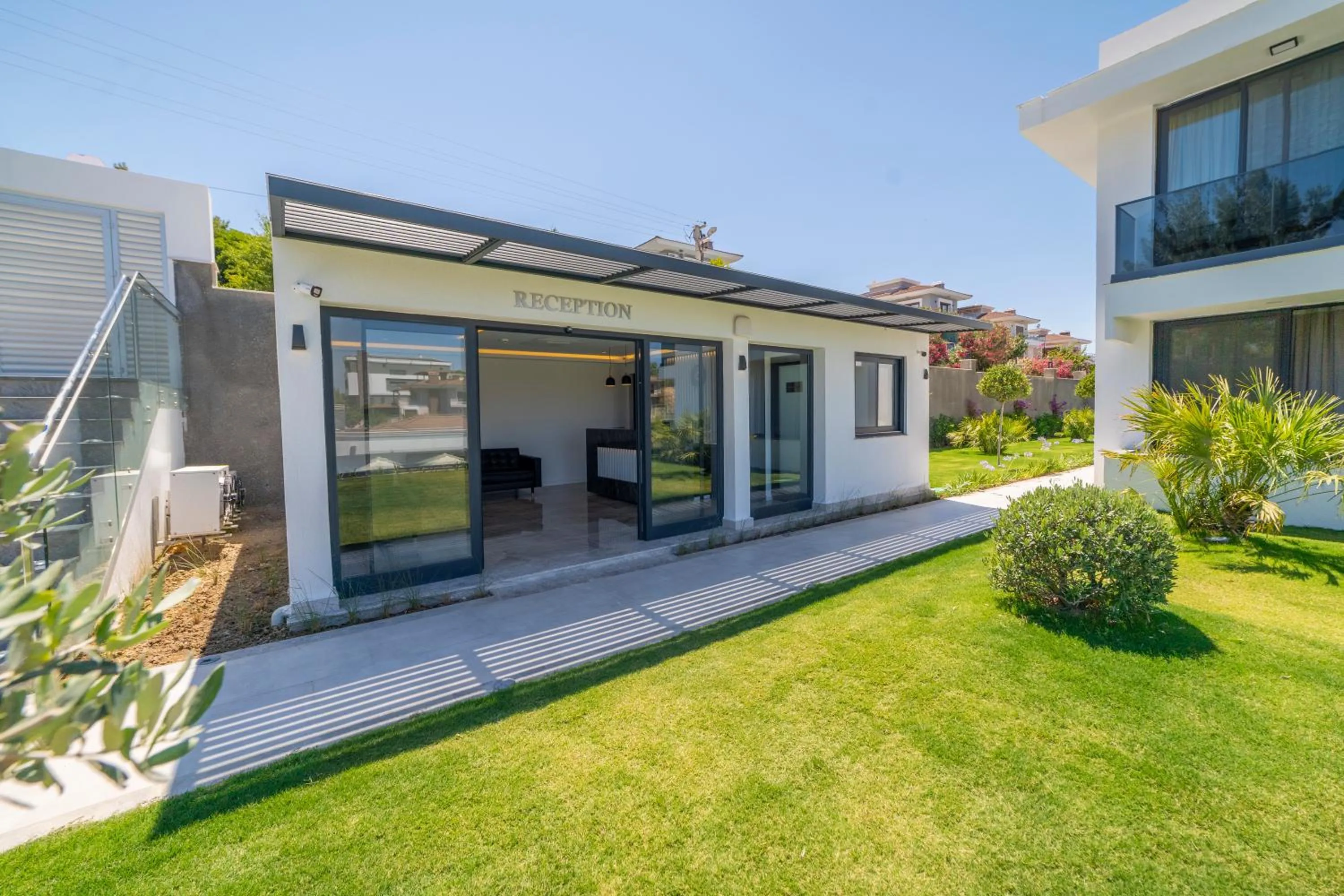 Lobby or reception in Selluka