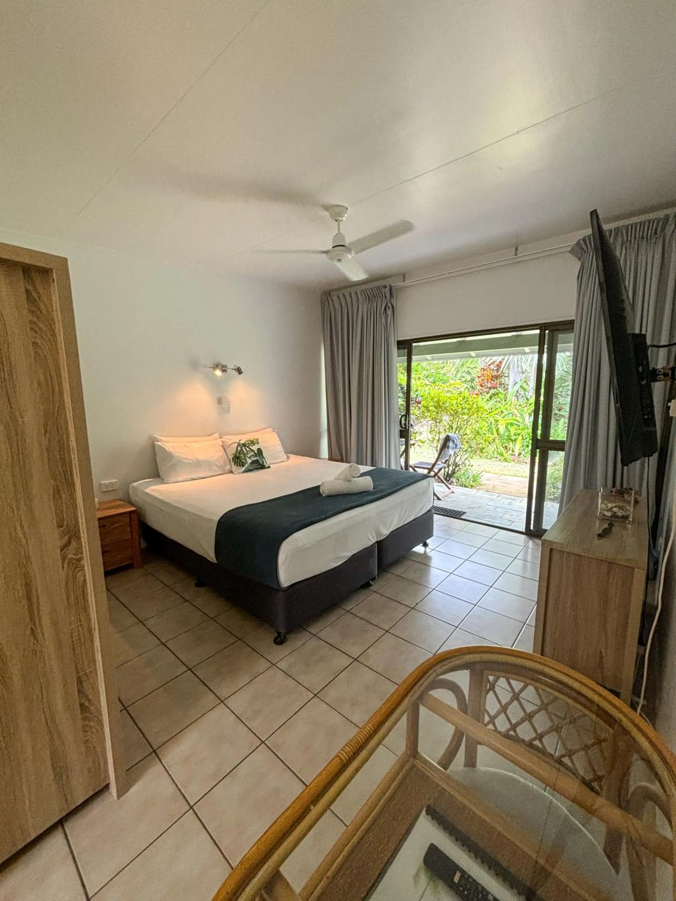 Bed in Amaroo On Mandalay, Magnetic Island