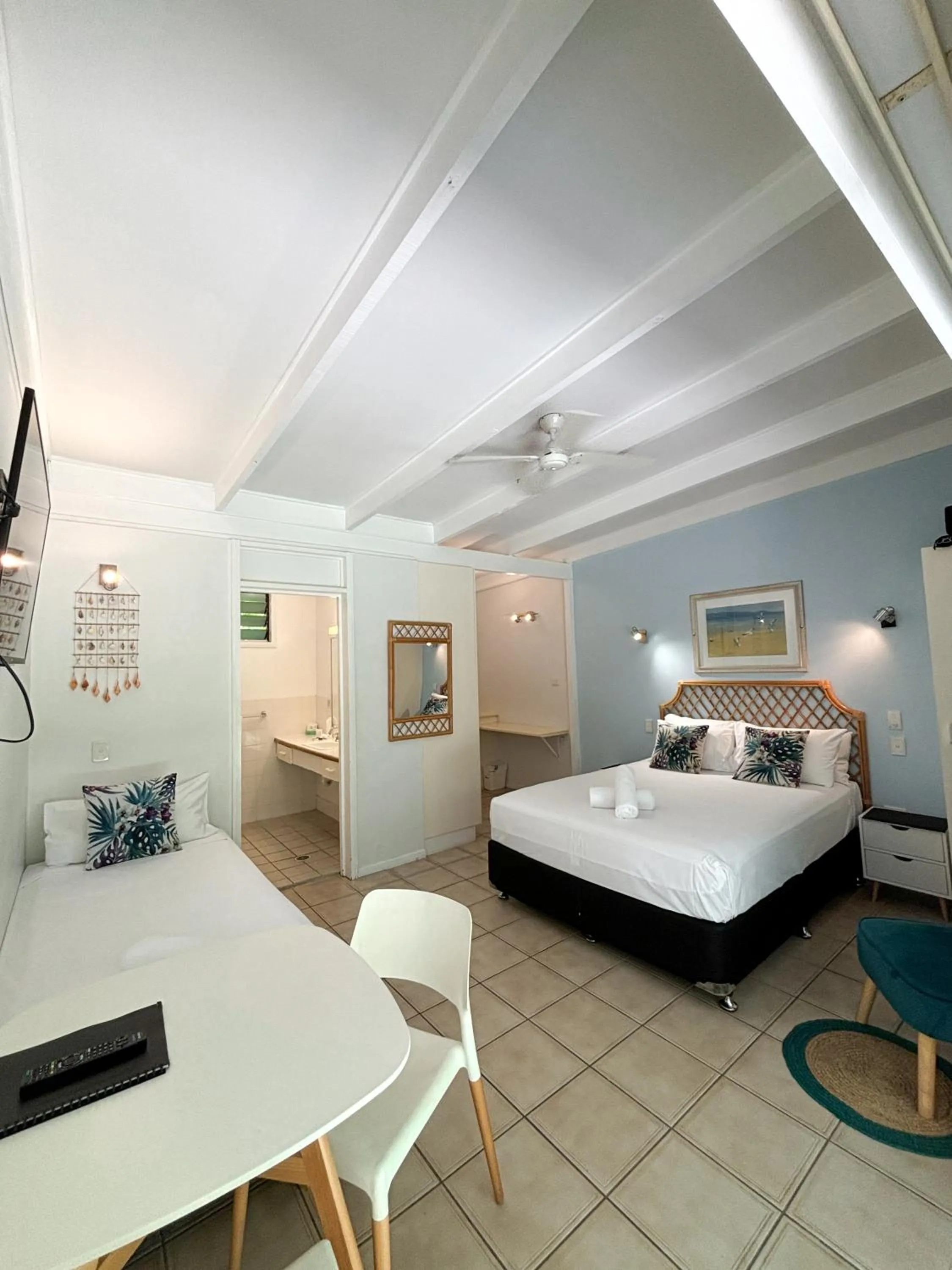 Bed in Amaroo On Mandalay, Magnetic Island