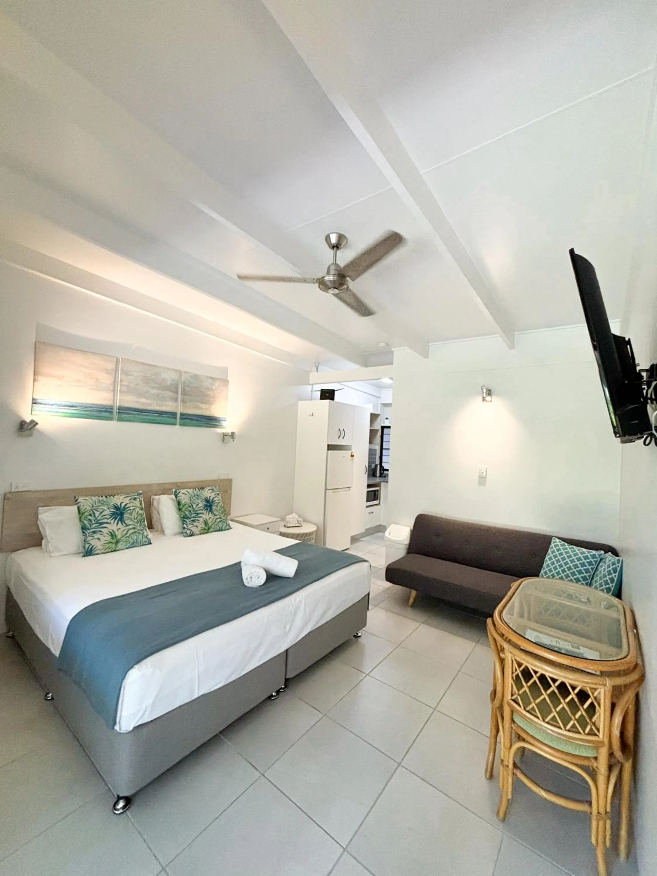 Bed in Amaroo On Mandalay, Magnetic Island