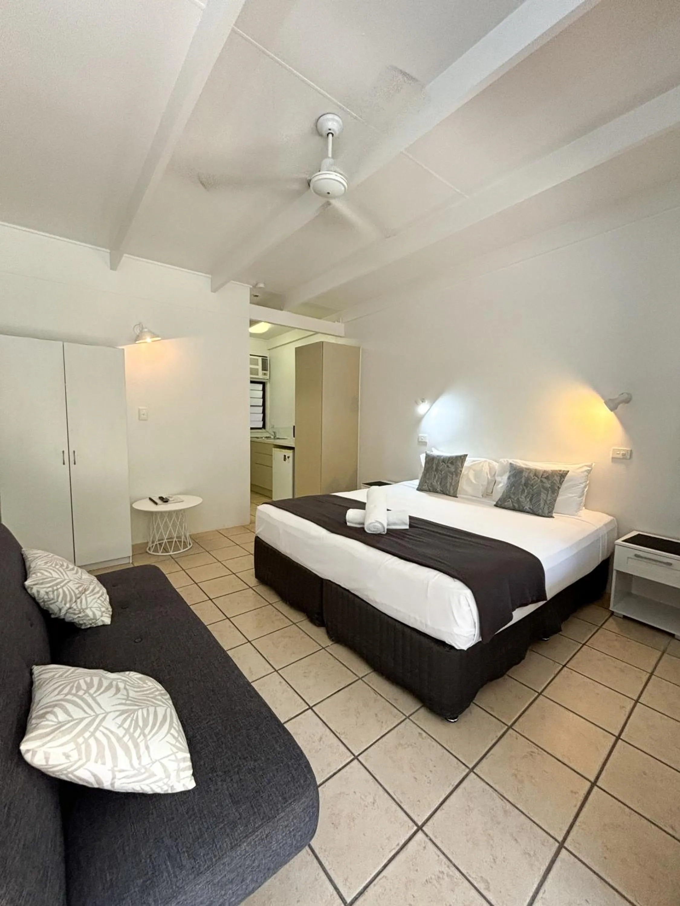 Bed in Amaroo On Mandalay, Magnetic Island