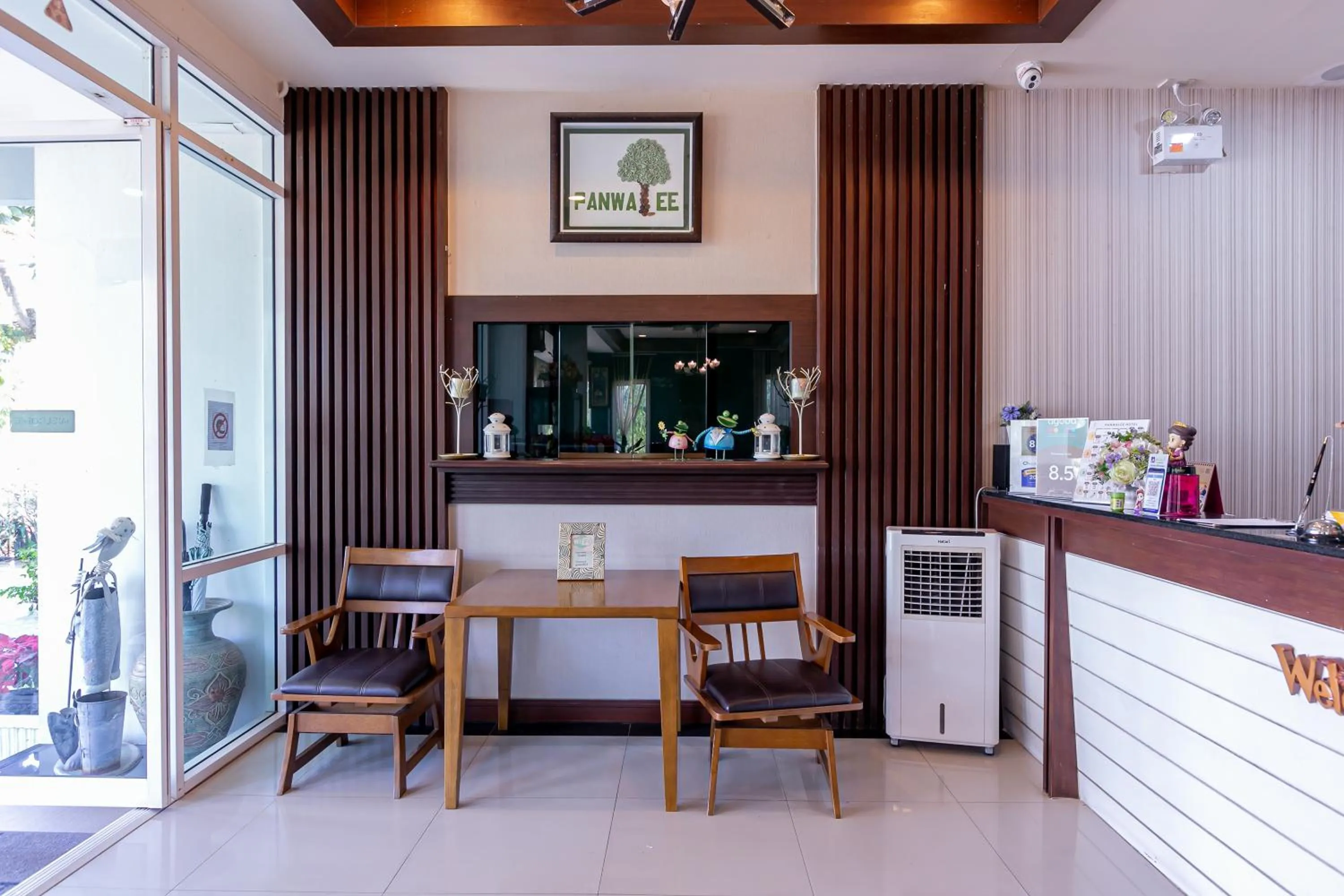 Lobby or reception in Panwalee Hotel