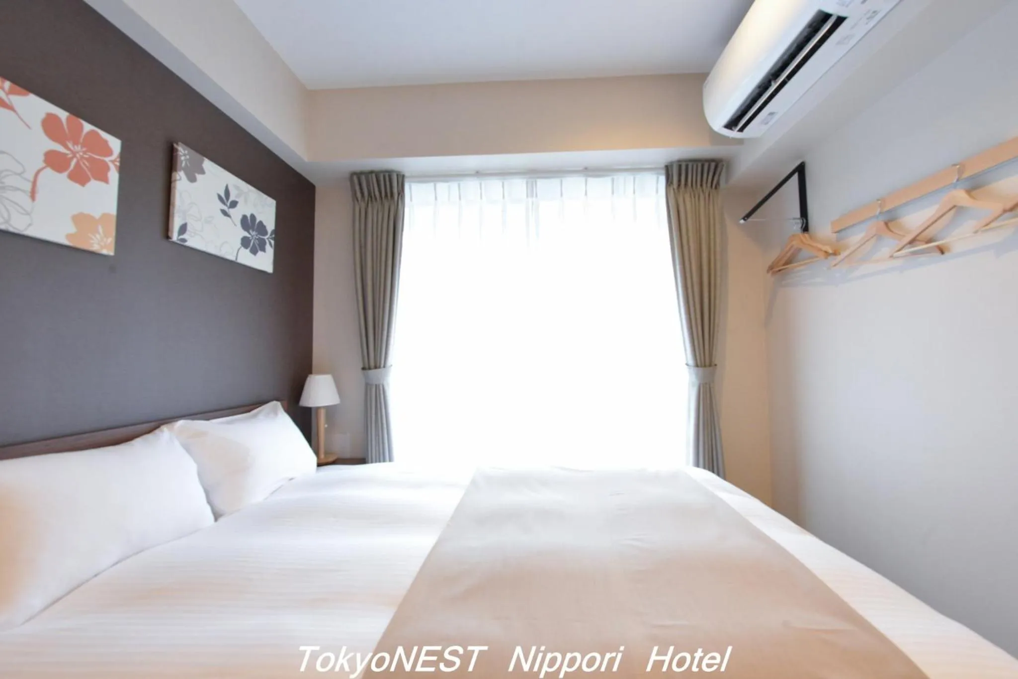Bed in TokyoNEST Nippori
