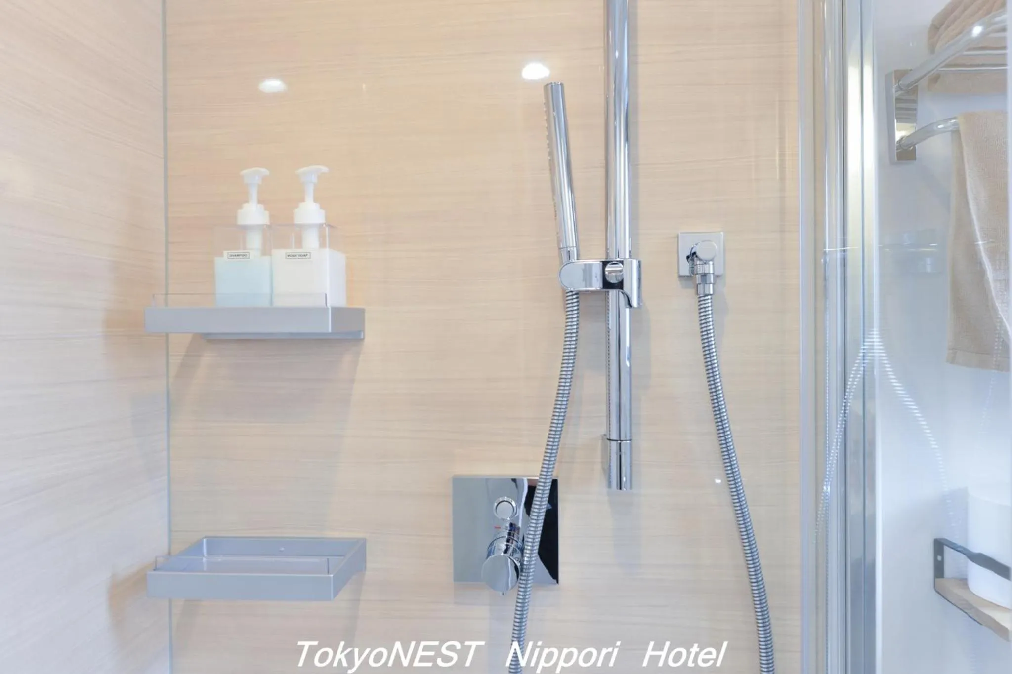 Bathroom in TokyoNEST Nippori